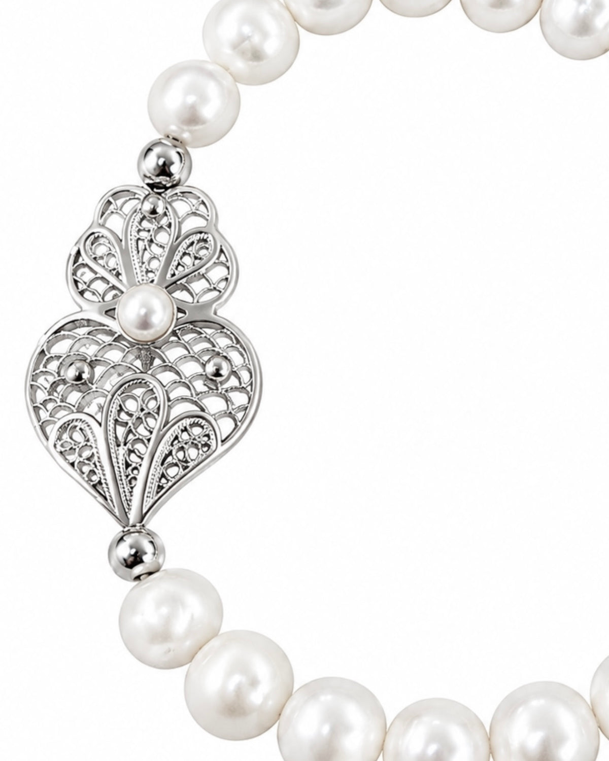 Pulseira de Pérolas com Coração de Viana em Prata