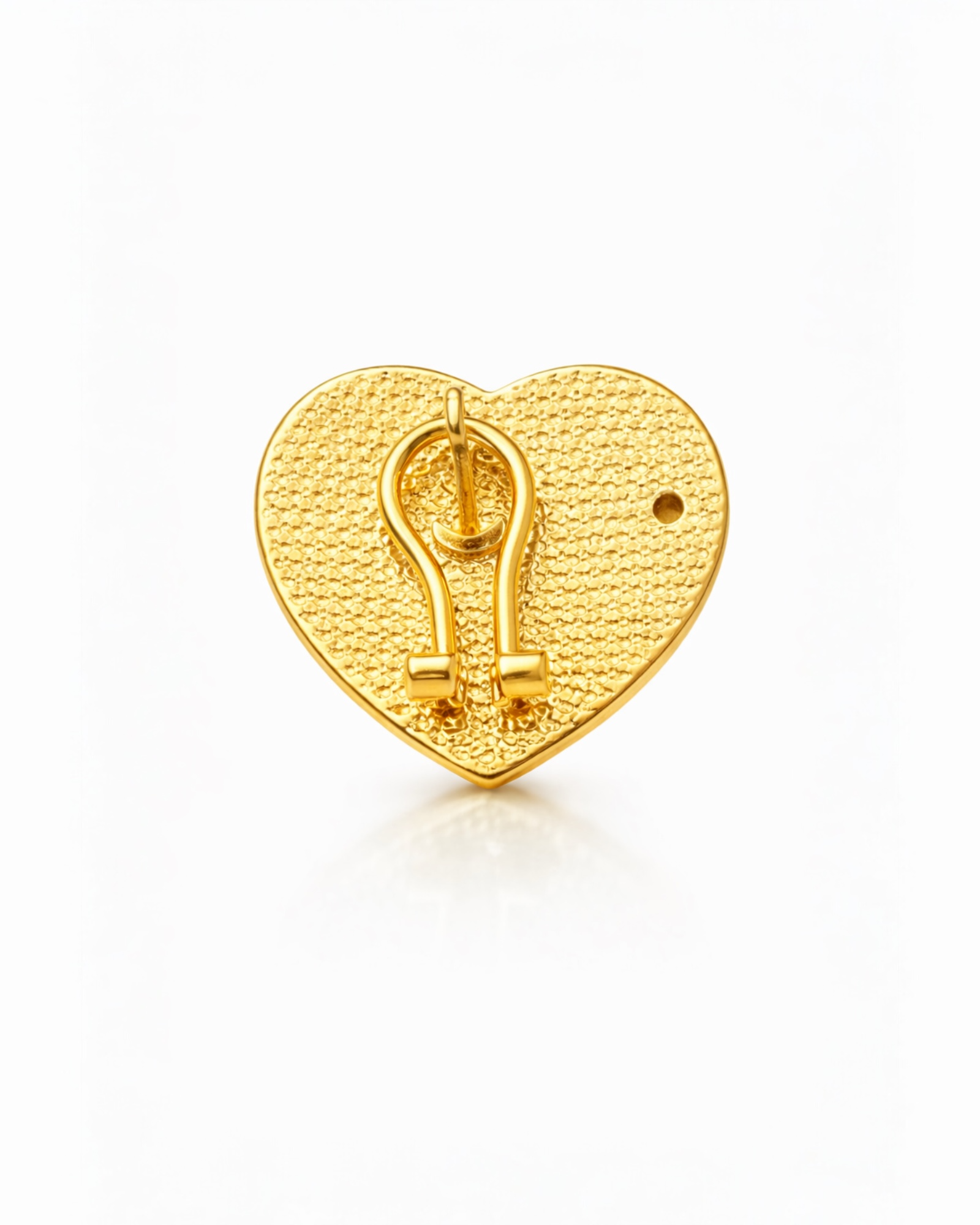 Brincos Coração Cheio em Prata Dourada