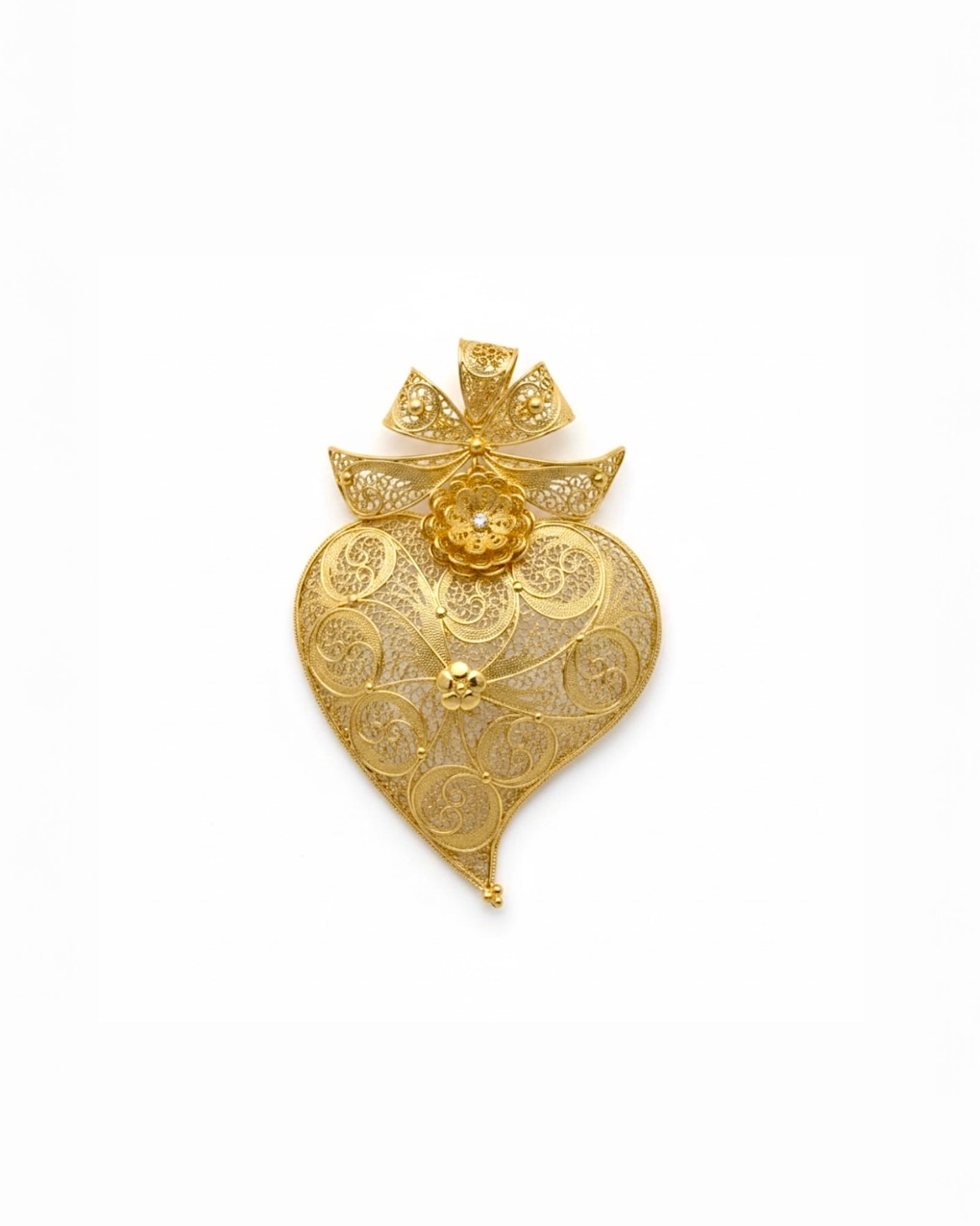 Medalha Coração de Viana com Laço em Prata Dourada - 5.5cm