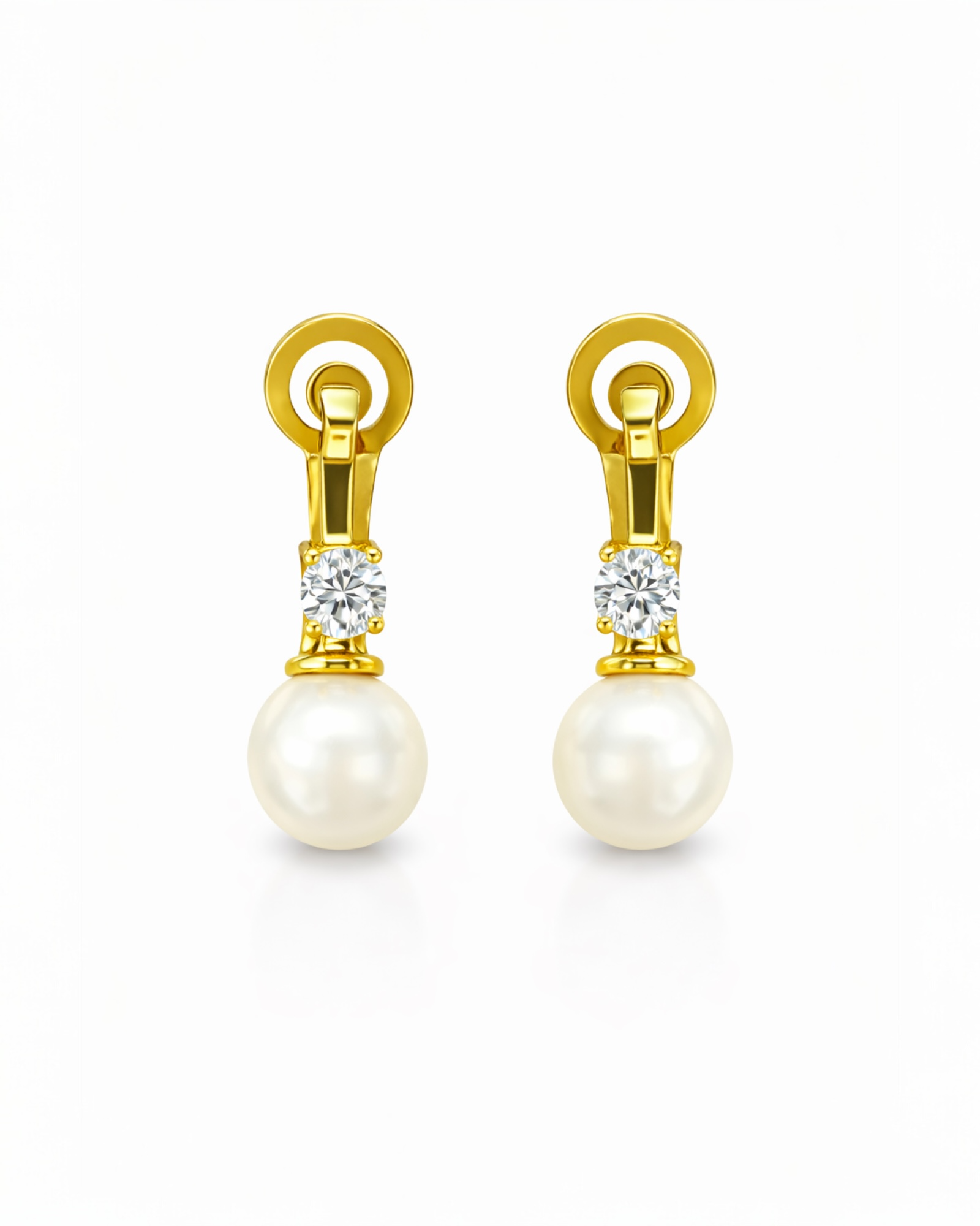 White Flower Earrings in Gold-Plated Silver