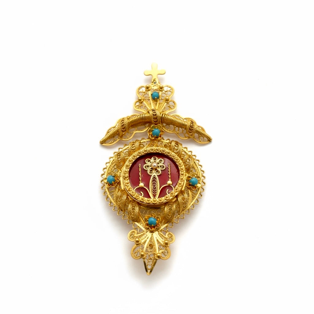 Filigree Custody Medal in Gilded Silver