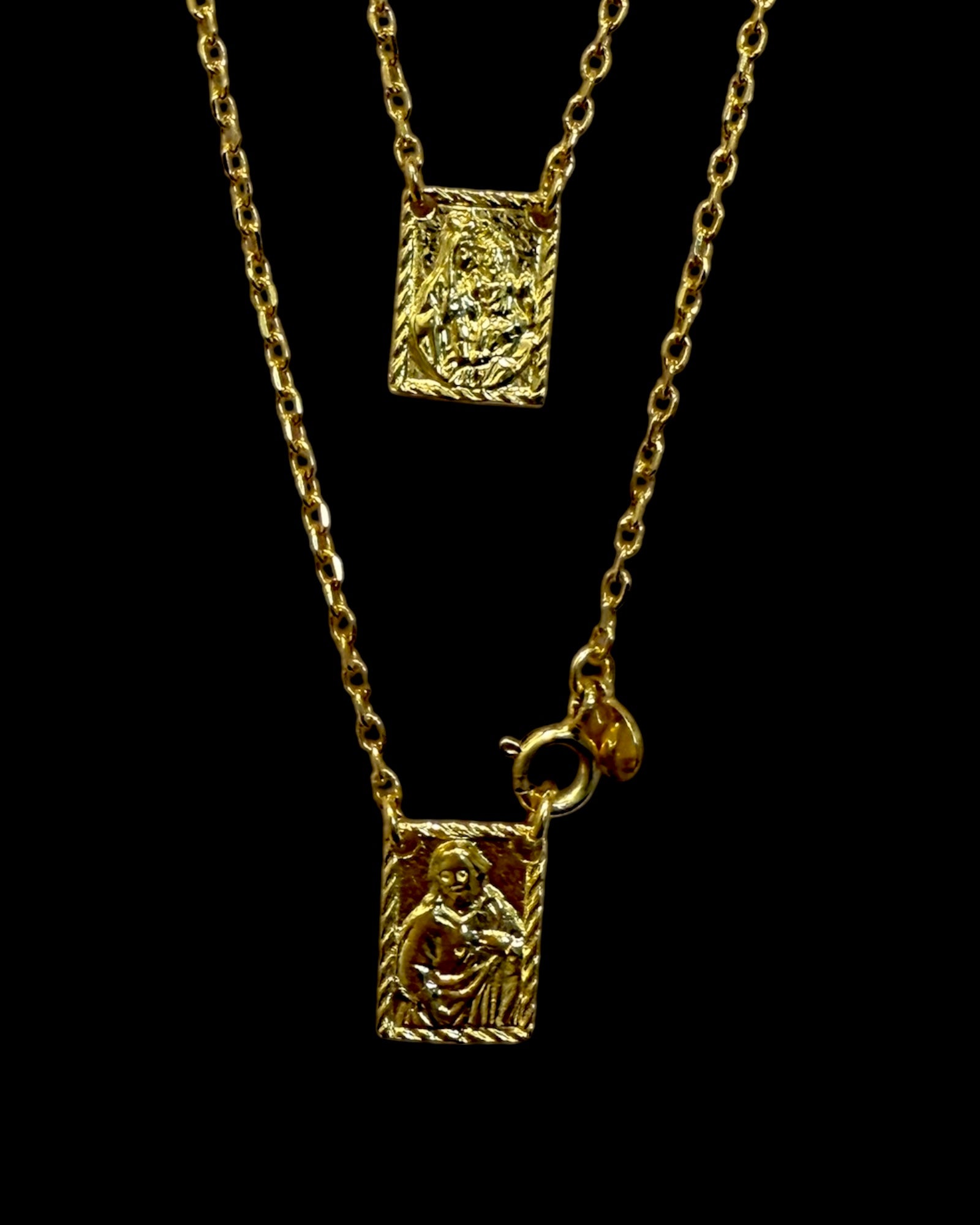 Traditional Scapular in Gold Silver