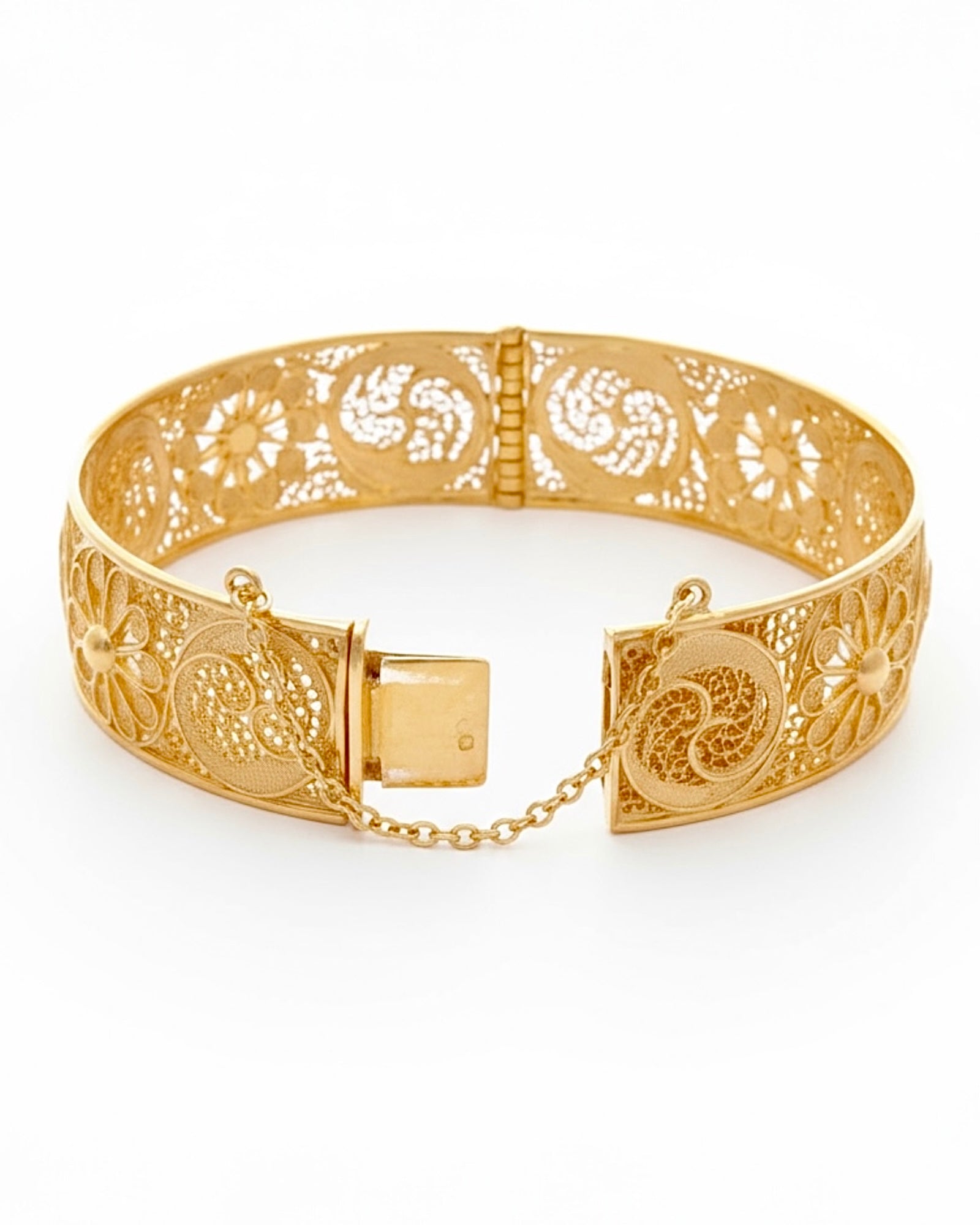 Blue Snail Bracelet in Gold-Plated Silver