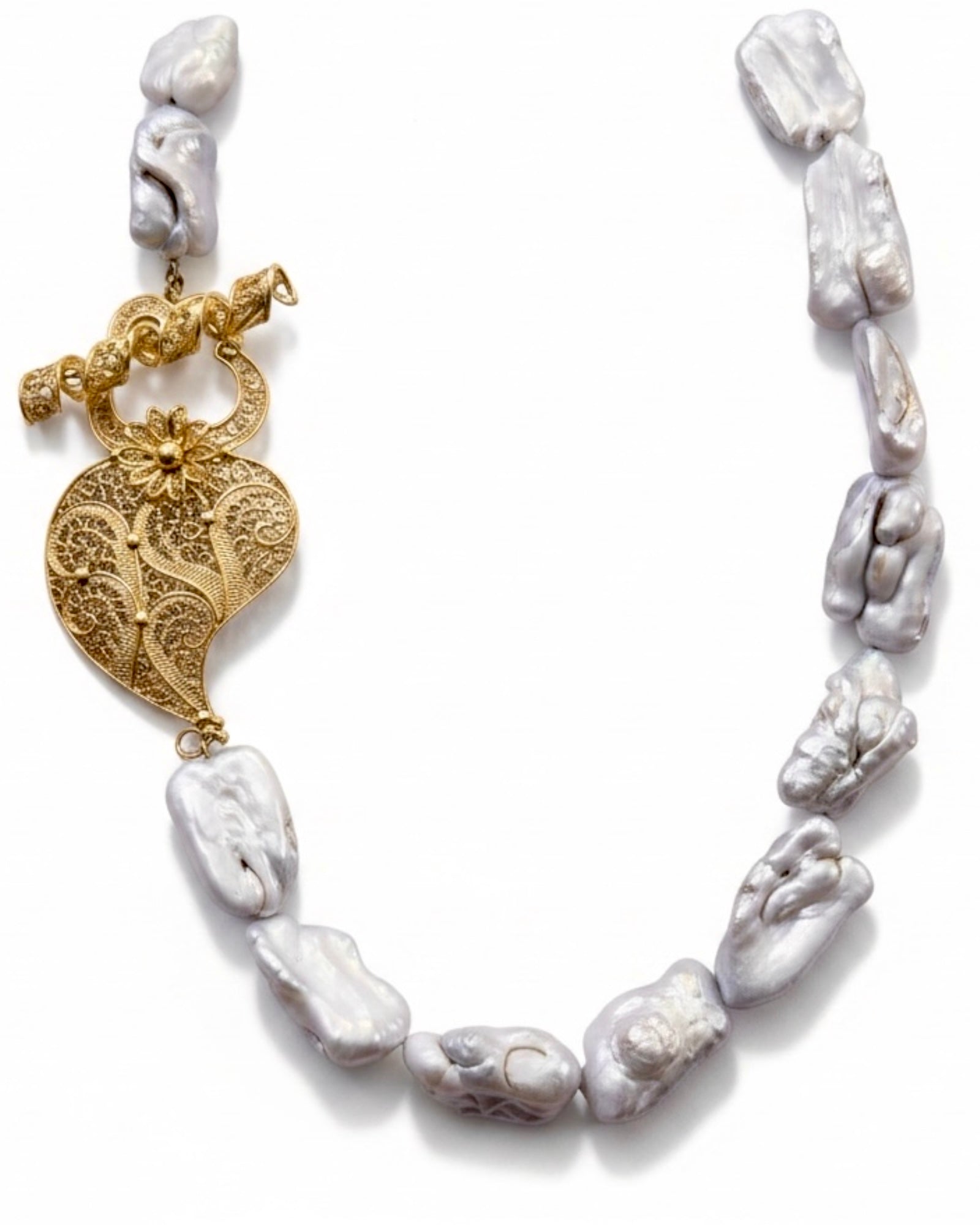 Viana Heart Necklace is Love with Black Stones in Gold-Plated Silver