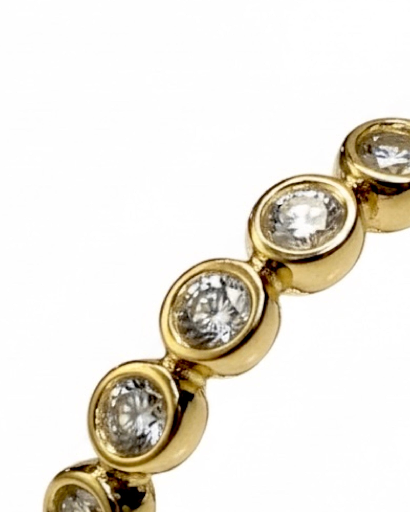 Gold-plated silver ring with sparkly beads.