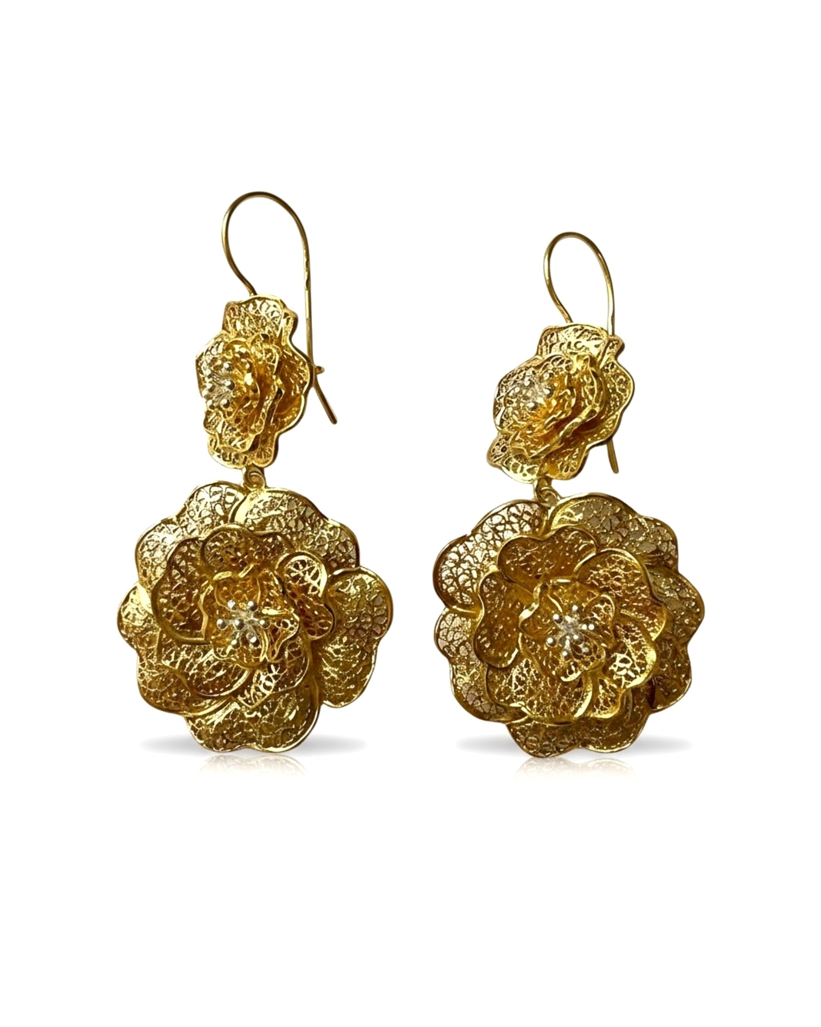 Brincos Flores Filigrana em Prata Dourada