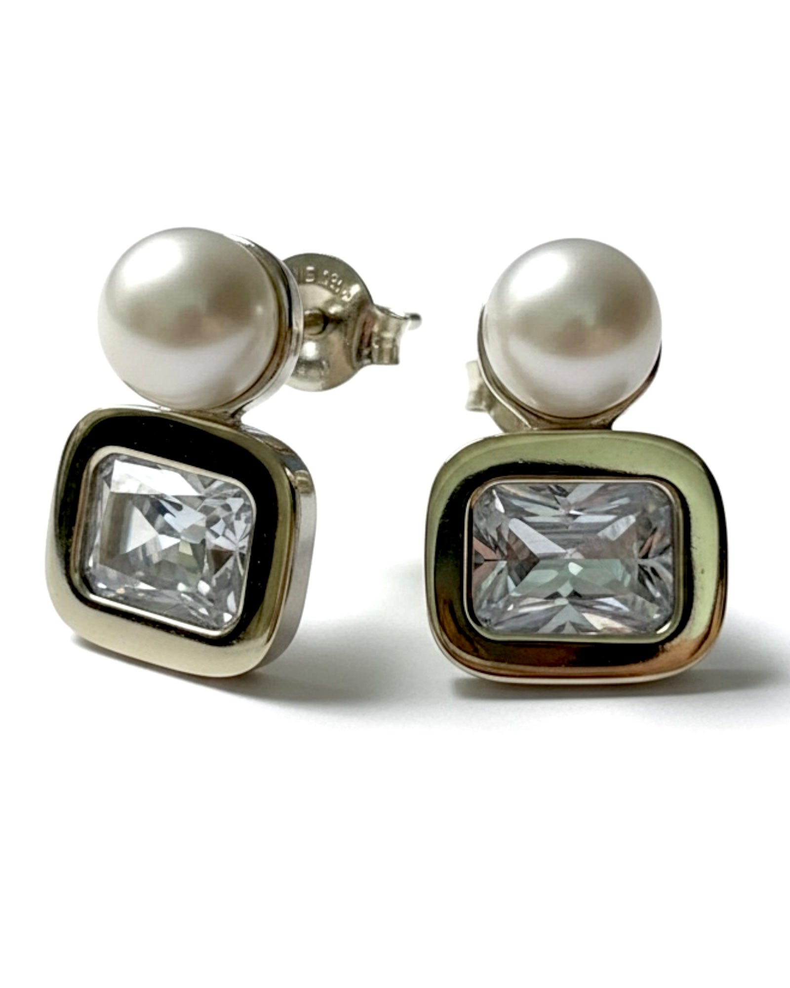 Brincos Solitários com Pérolas em Prata e Ouro