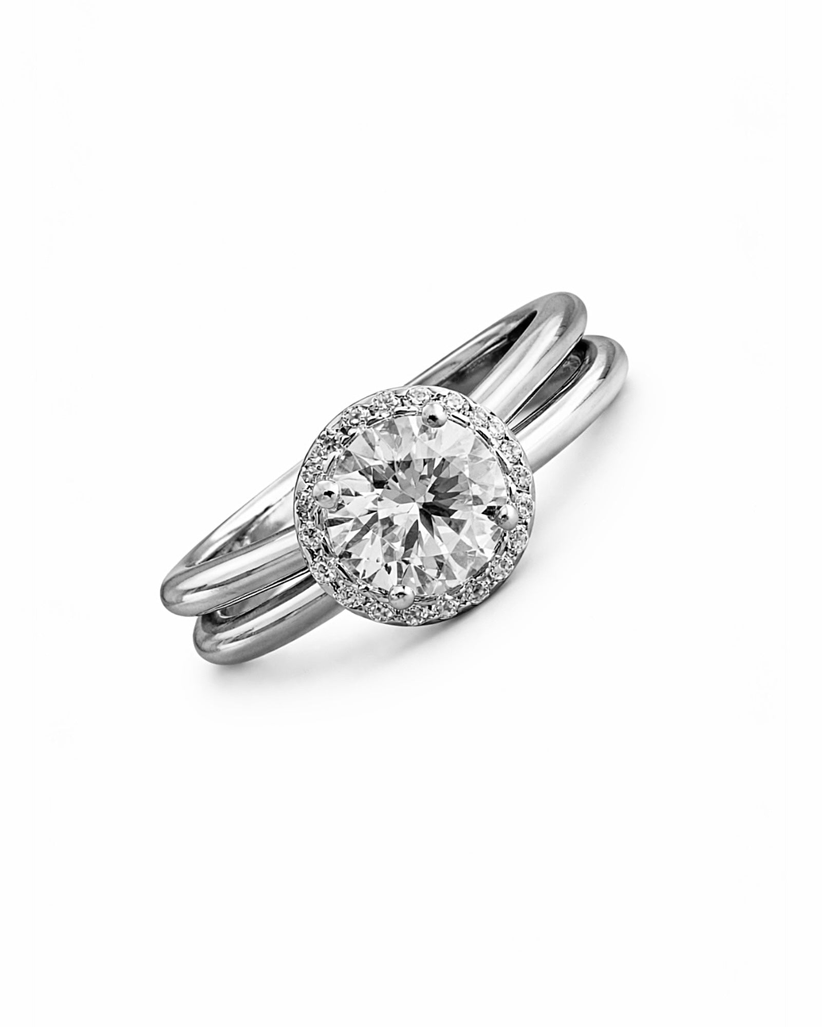 Solitaire Heart Ring in silver