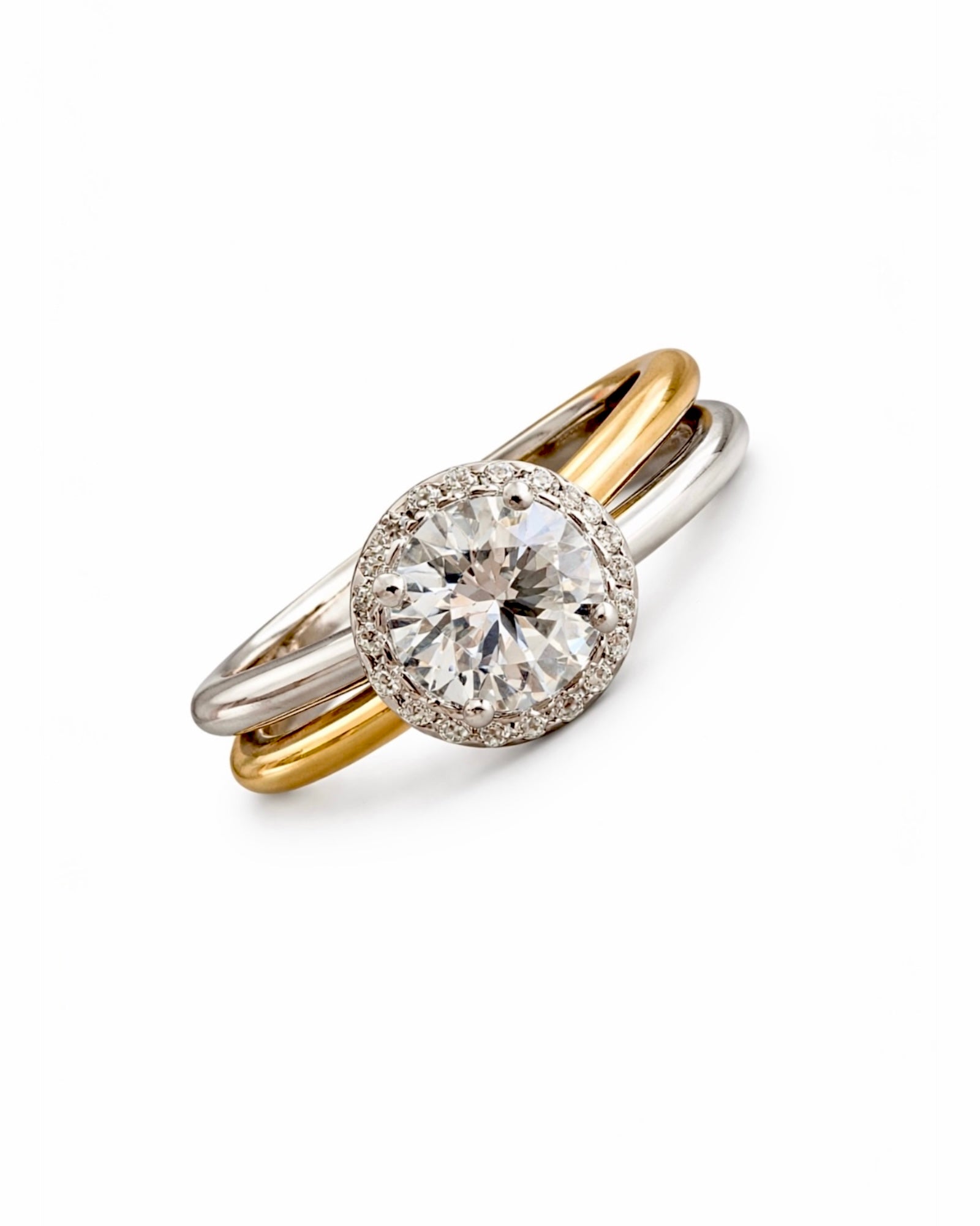 Solitaire Ring in Silver