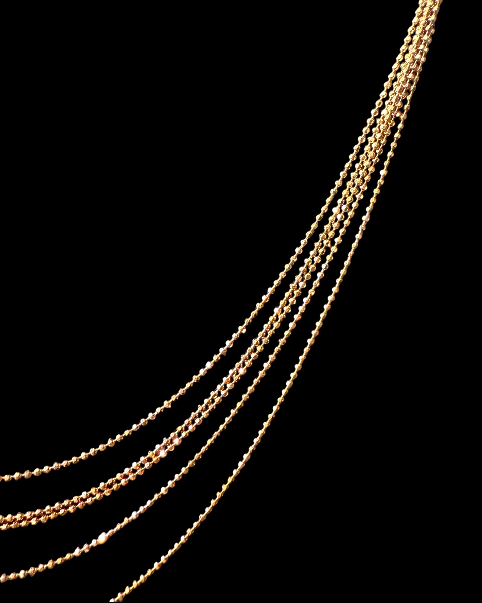 Gradient Necklace with Sphere Mesh in Gold Silver