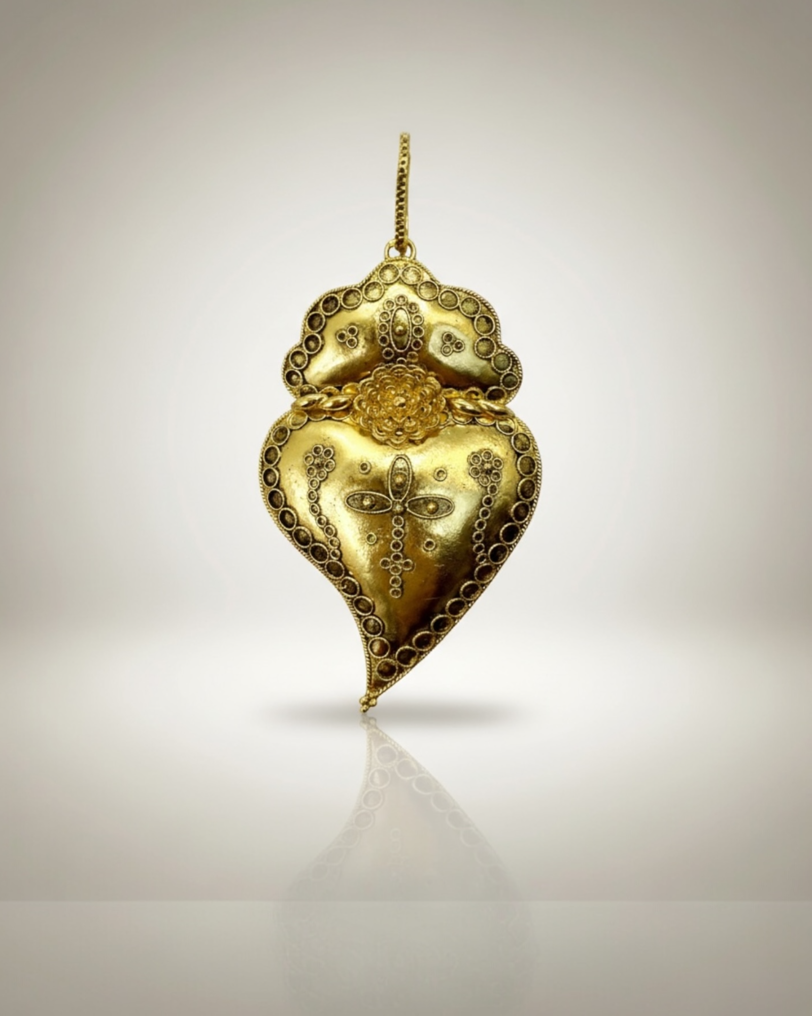 Double Heart Green Medal in Gilded Silver