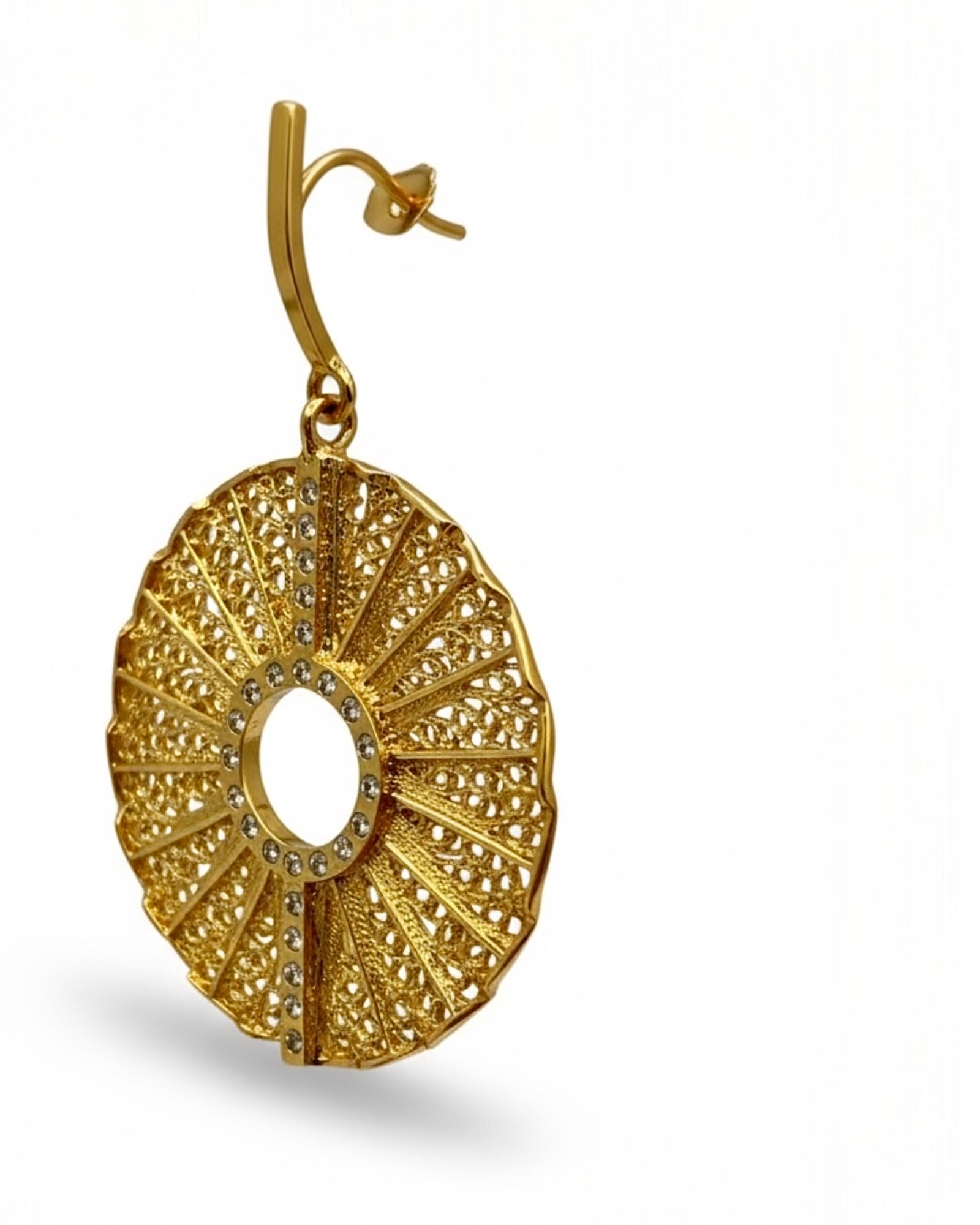 Filigree Circle Earrings in Gold-Plated Silver