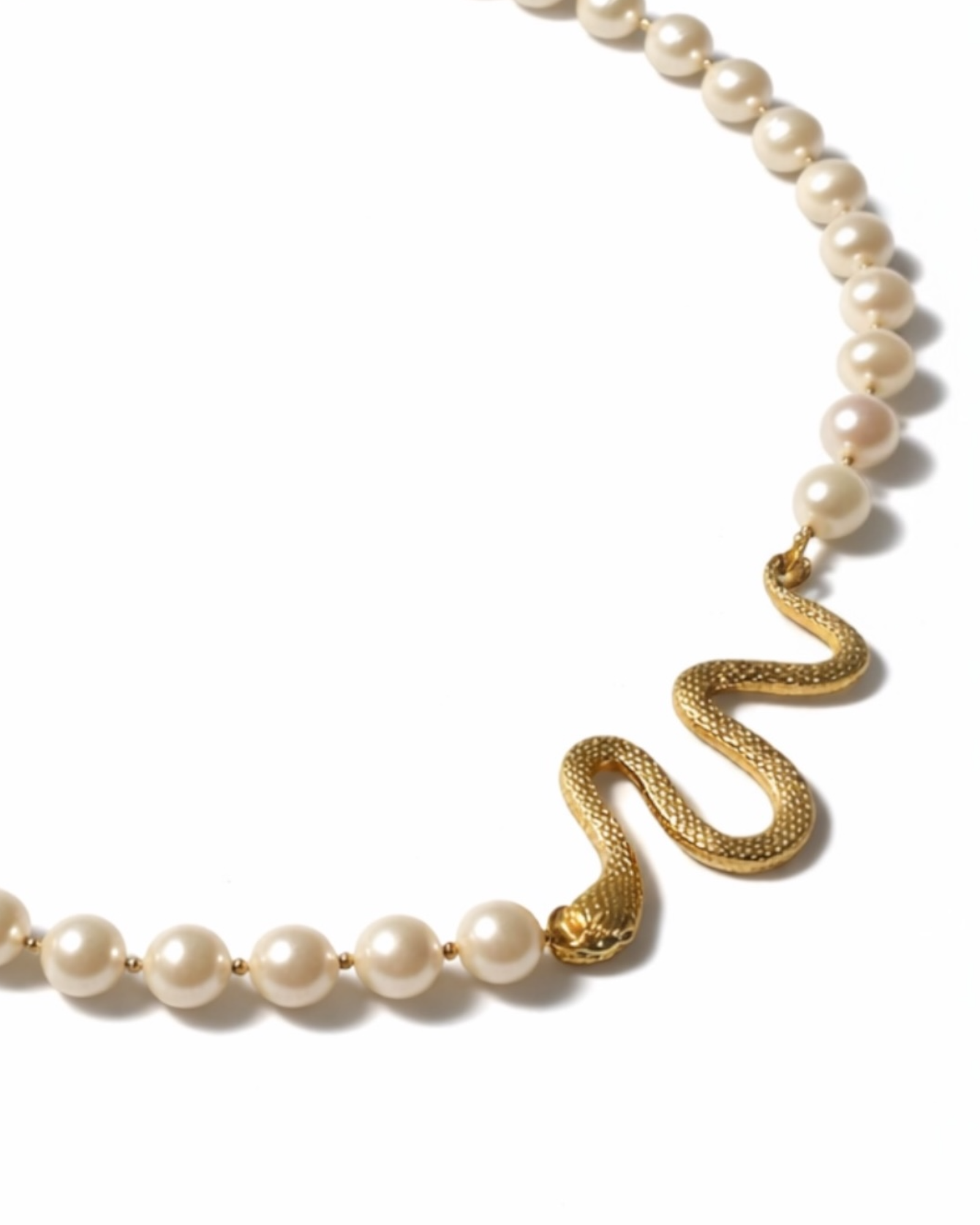 Colar Cobra em prata com pérola
