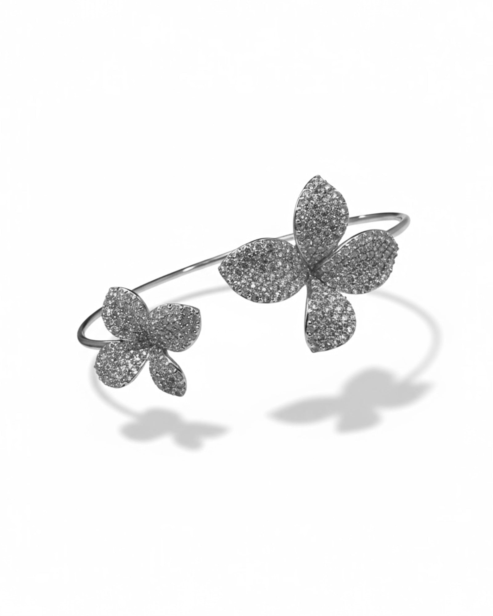 Bracelet / Slave Ring with Petals in Silver