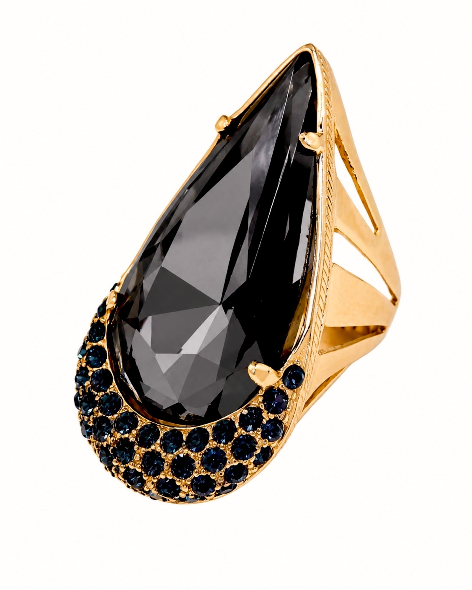 Gold-plated teardrop ring