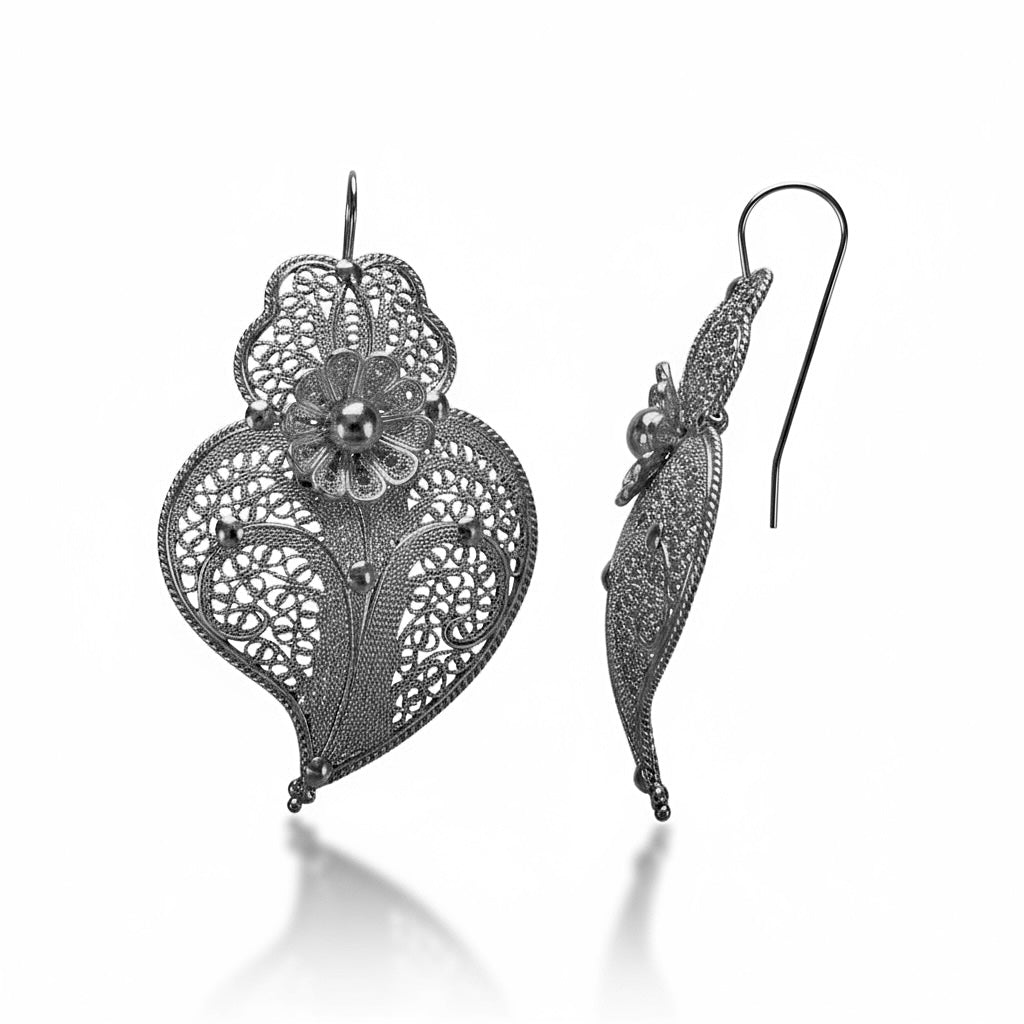 Viana Heart Earrings in Gold Plated Silver