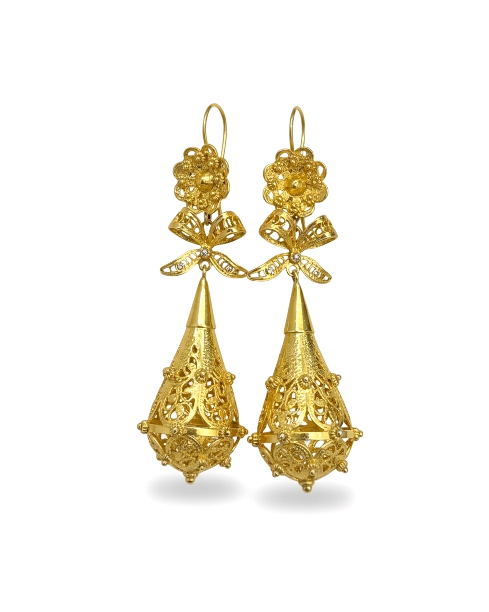 Filigree Earrings in Gold-Plated Silver