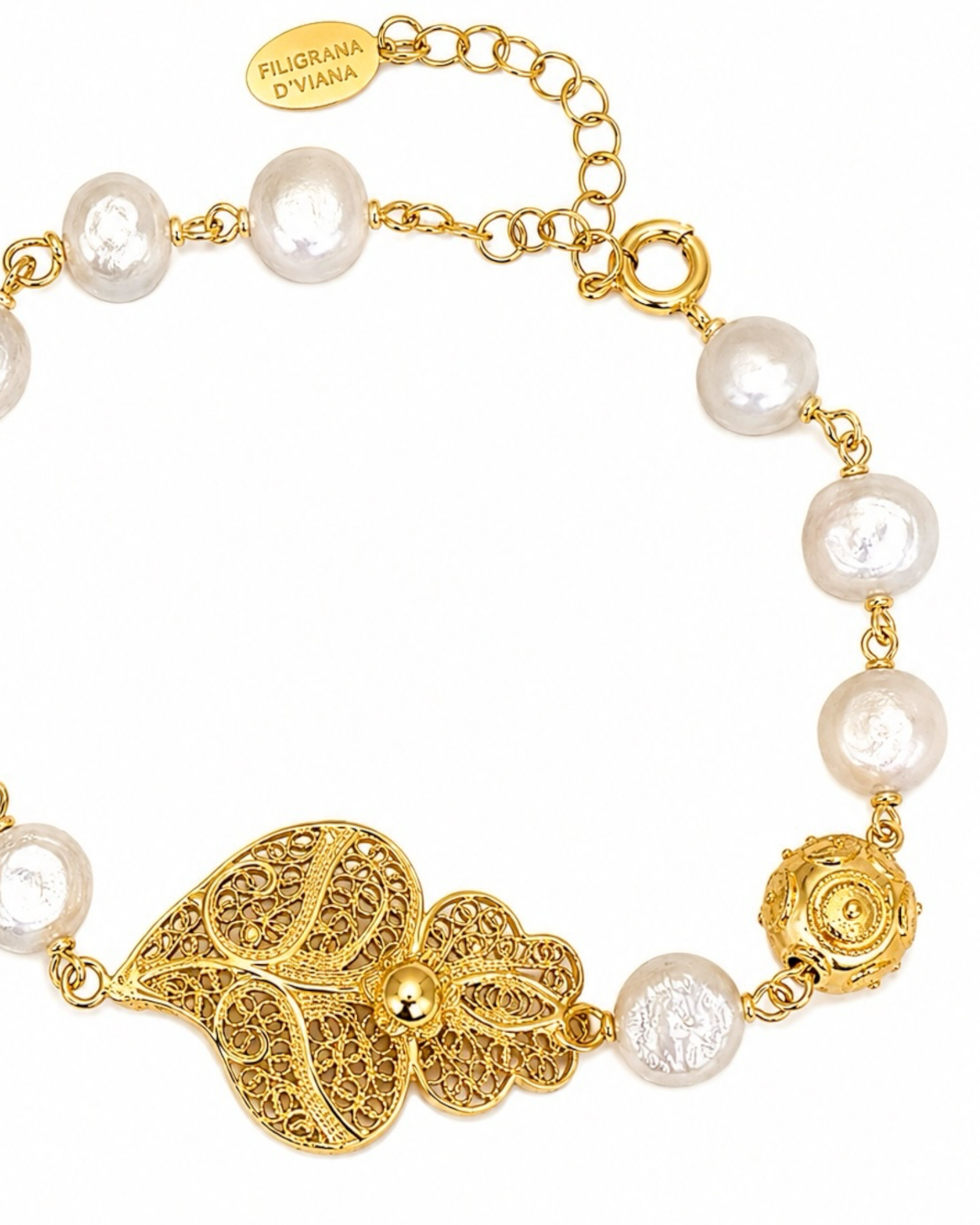 Pulseira de Pérolas com Coração e Conta de Viana em Prata Dourada