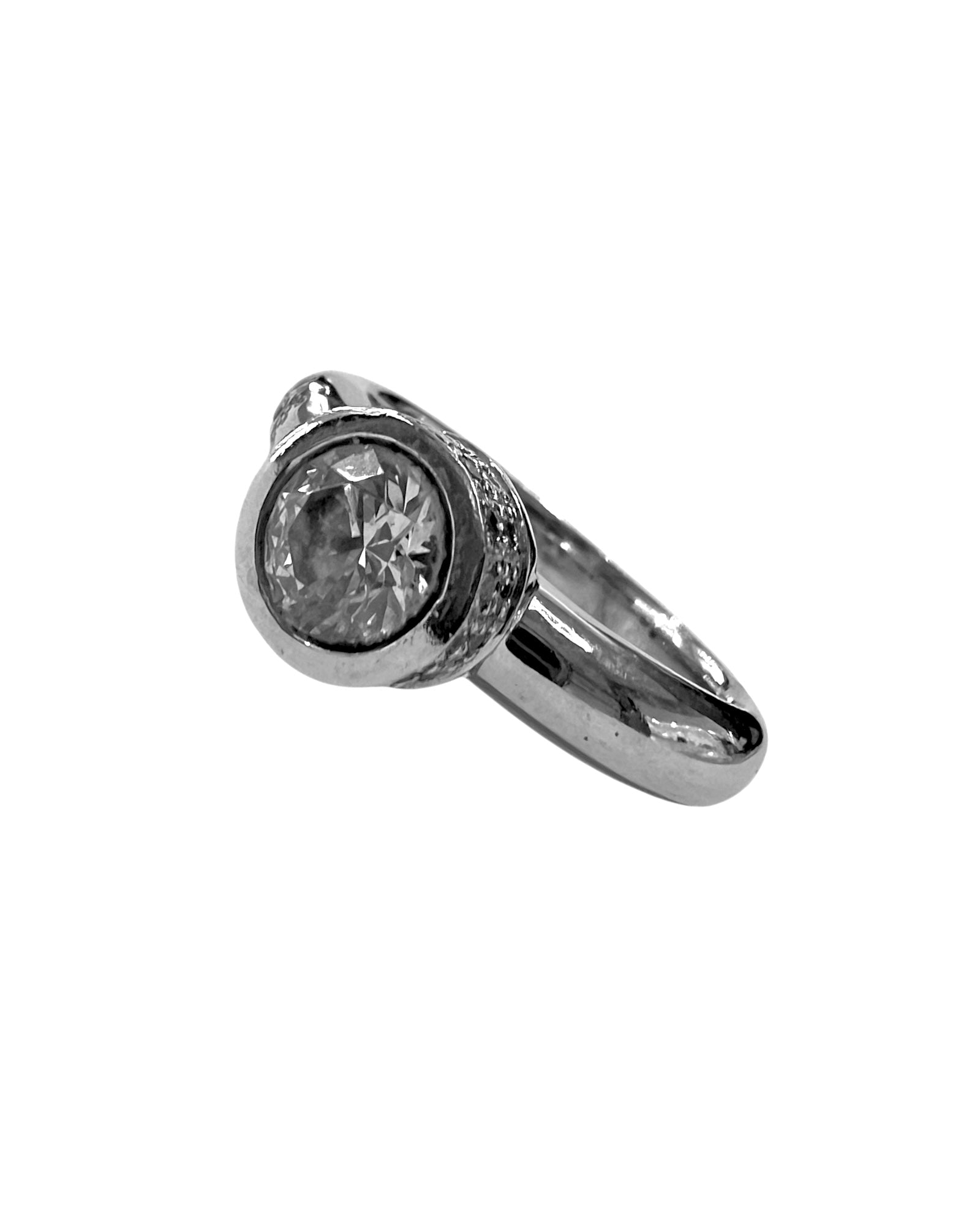Solitaire Engagement Ring in Gold