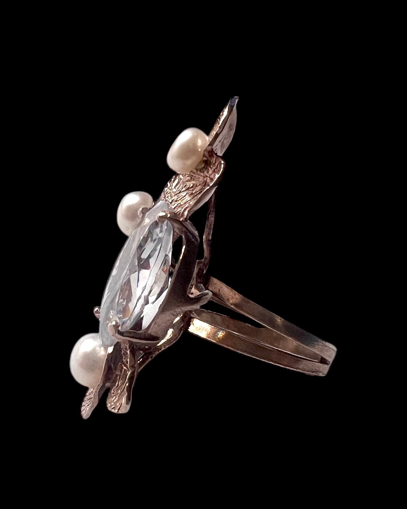 Leaves Ring