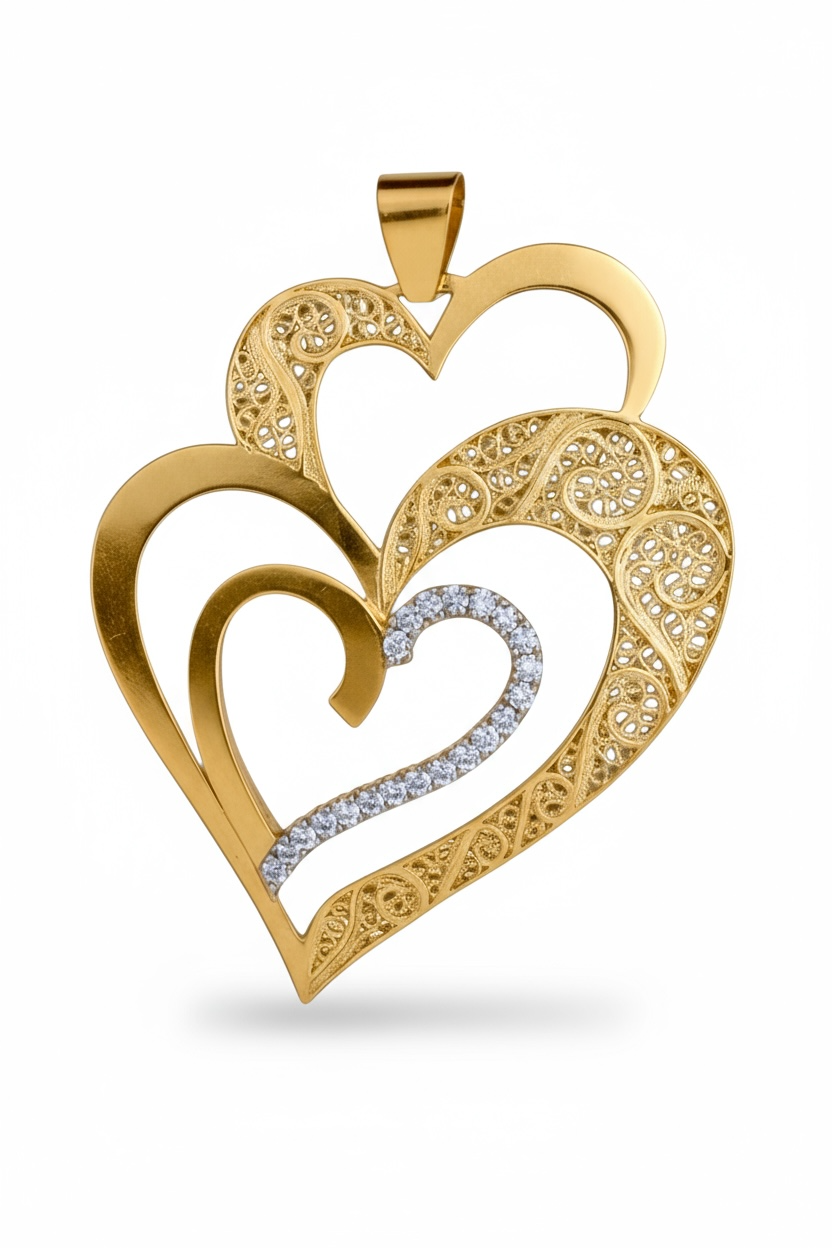 Medalha Coração Viana é Amor em Prata Dourada