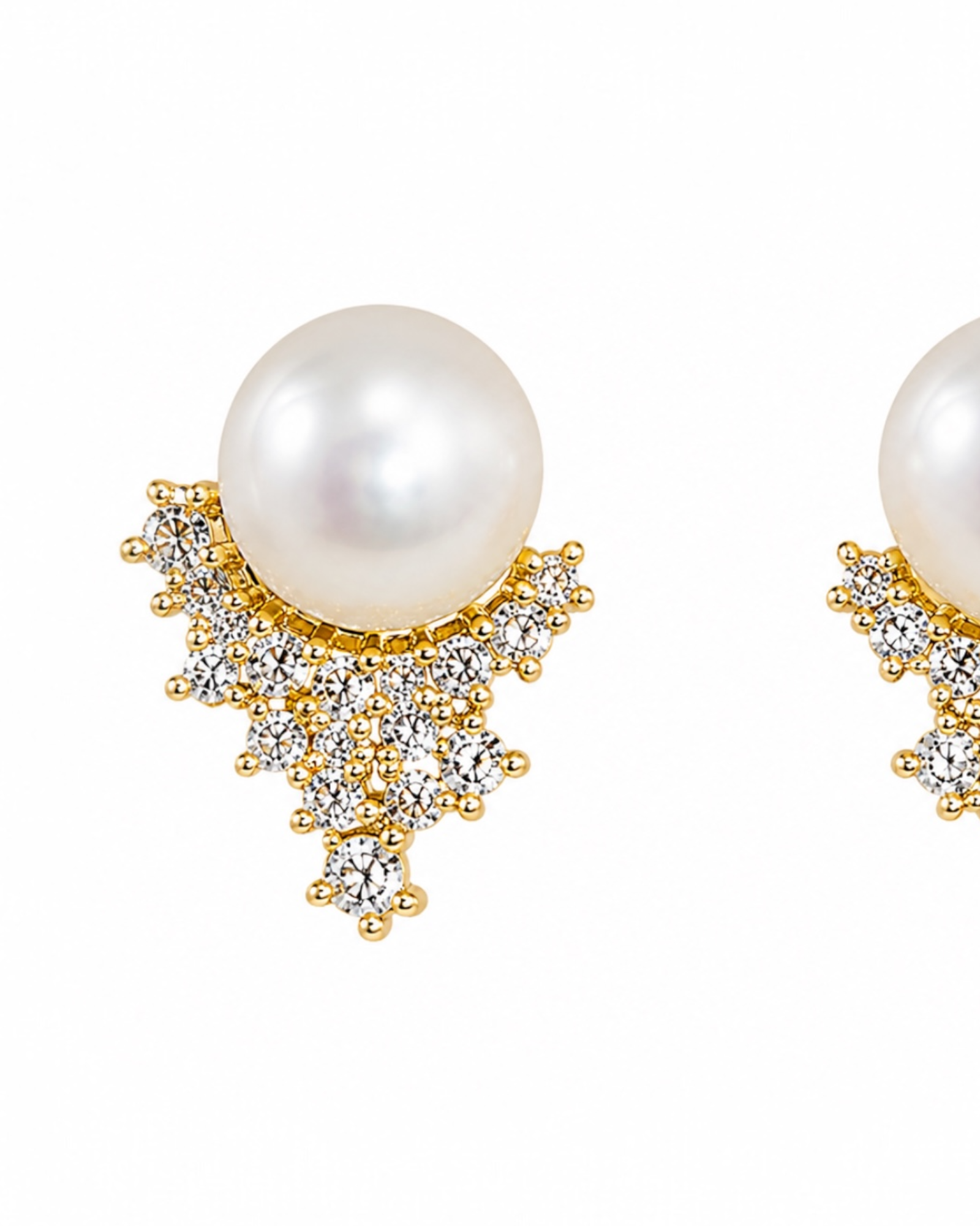 Earrings with Baroque Pearl in Gold-Plated Silver