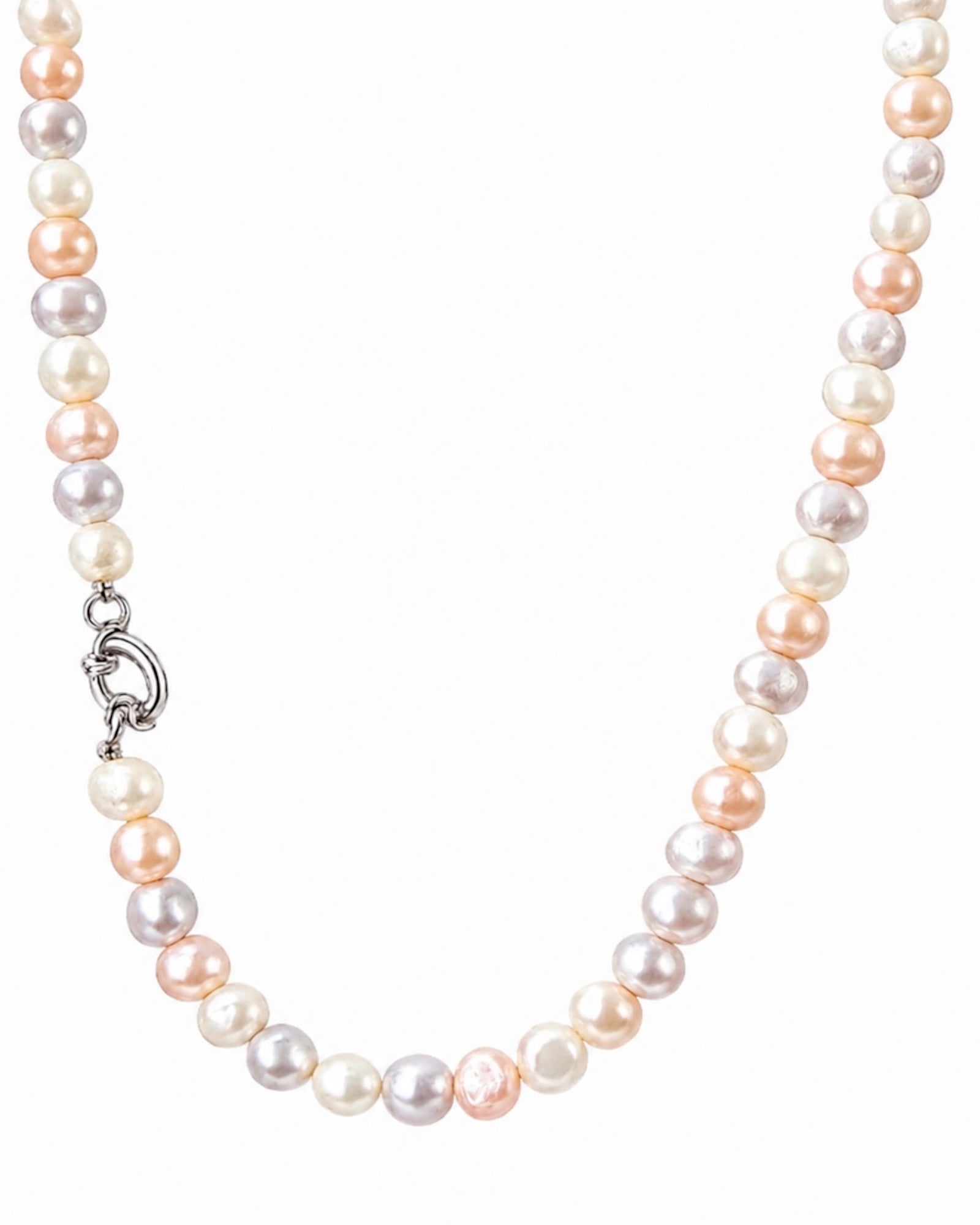 Pearl Necklace in Silver