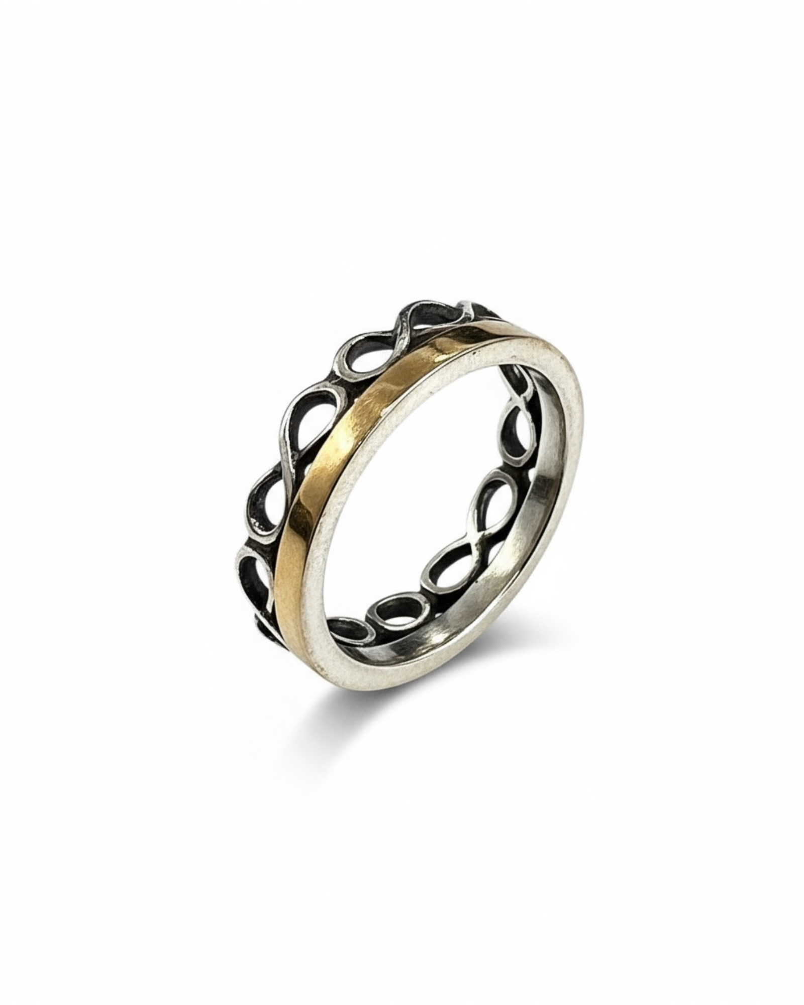 Infinity Ring in silver and gold