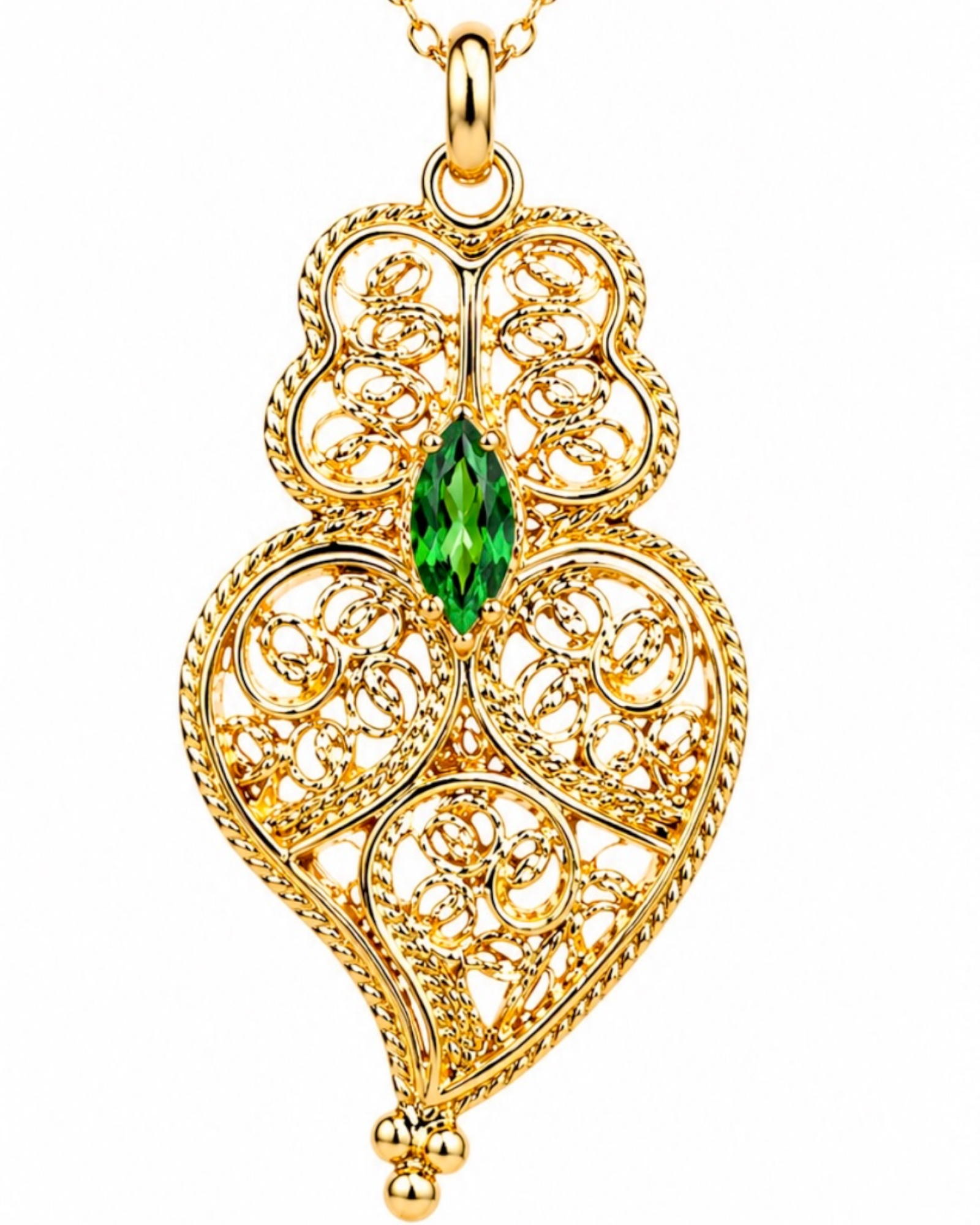 Viana Heart Necklace in Gold-Plated Silver