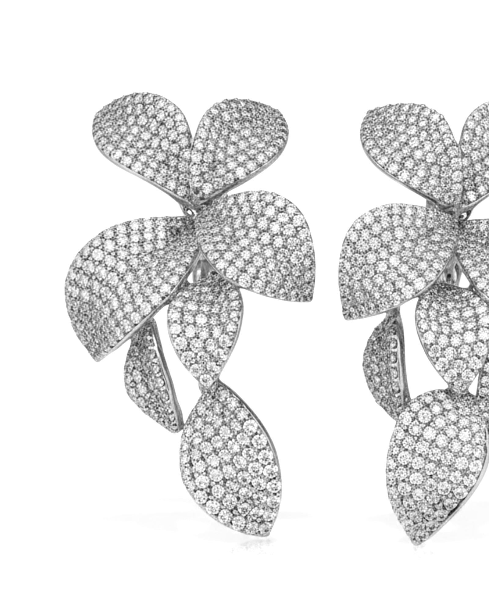 Brincos Pétalas em Prata