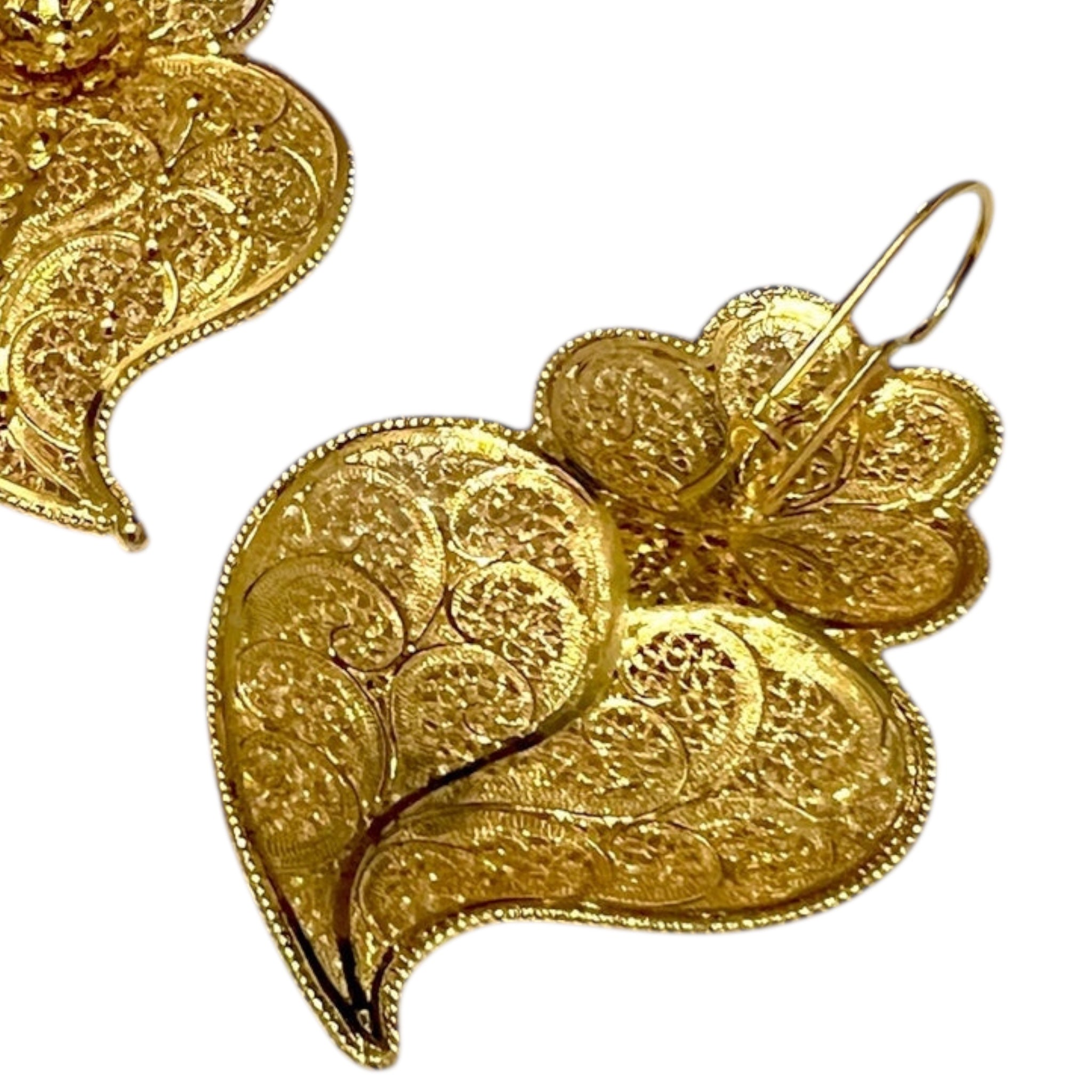 Brincos Coração de Viana em Prata Dourada