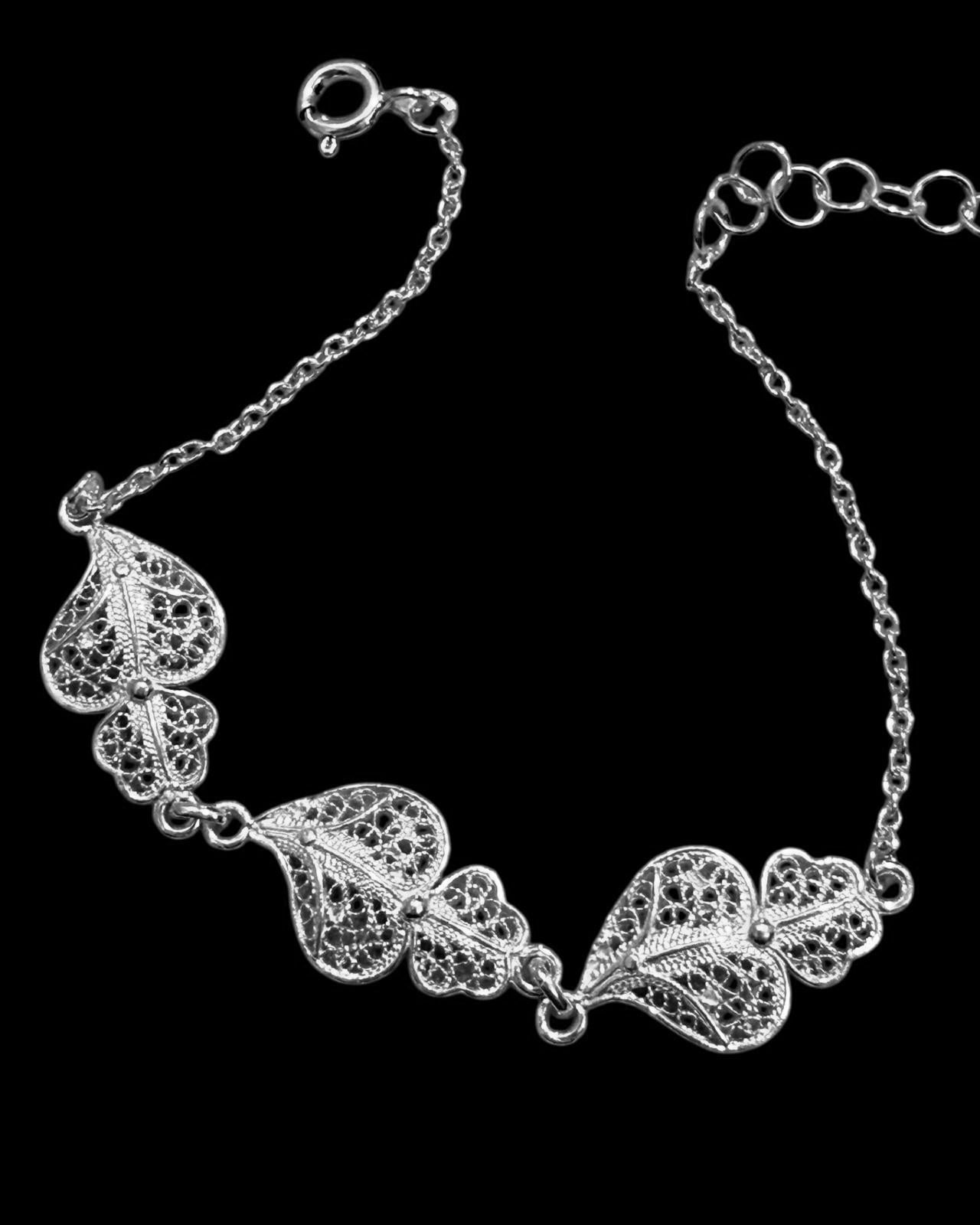 Viana Heart Bracelet in Silver Filigree