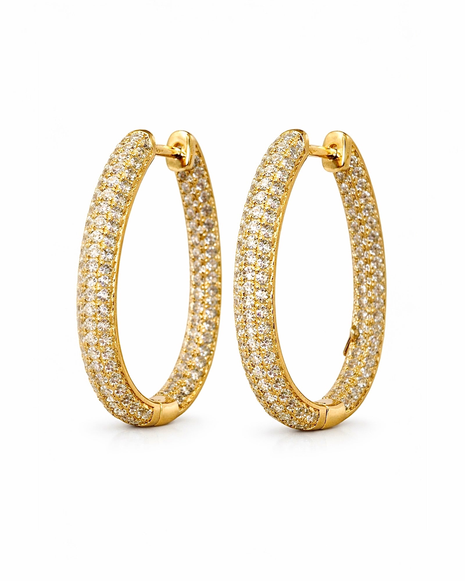 Brincos Argola Alongada em Prata Dourada