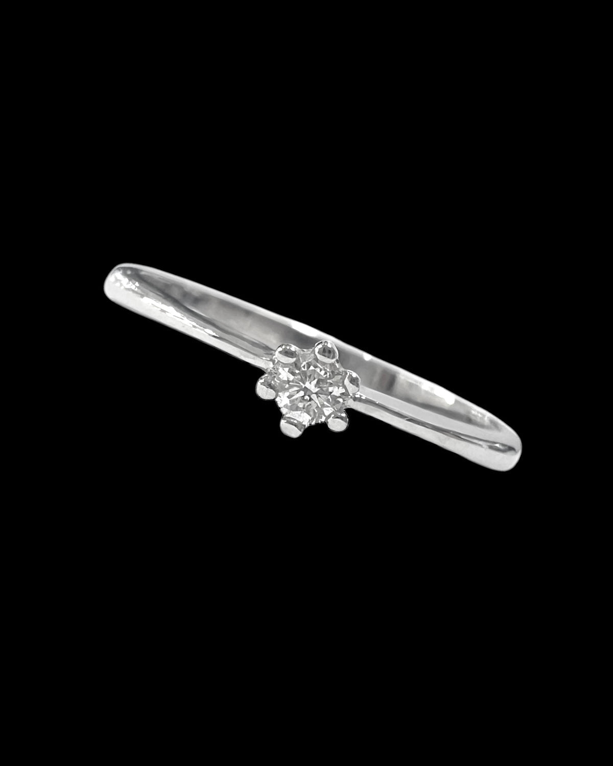 Gold Solitaire Ring