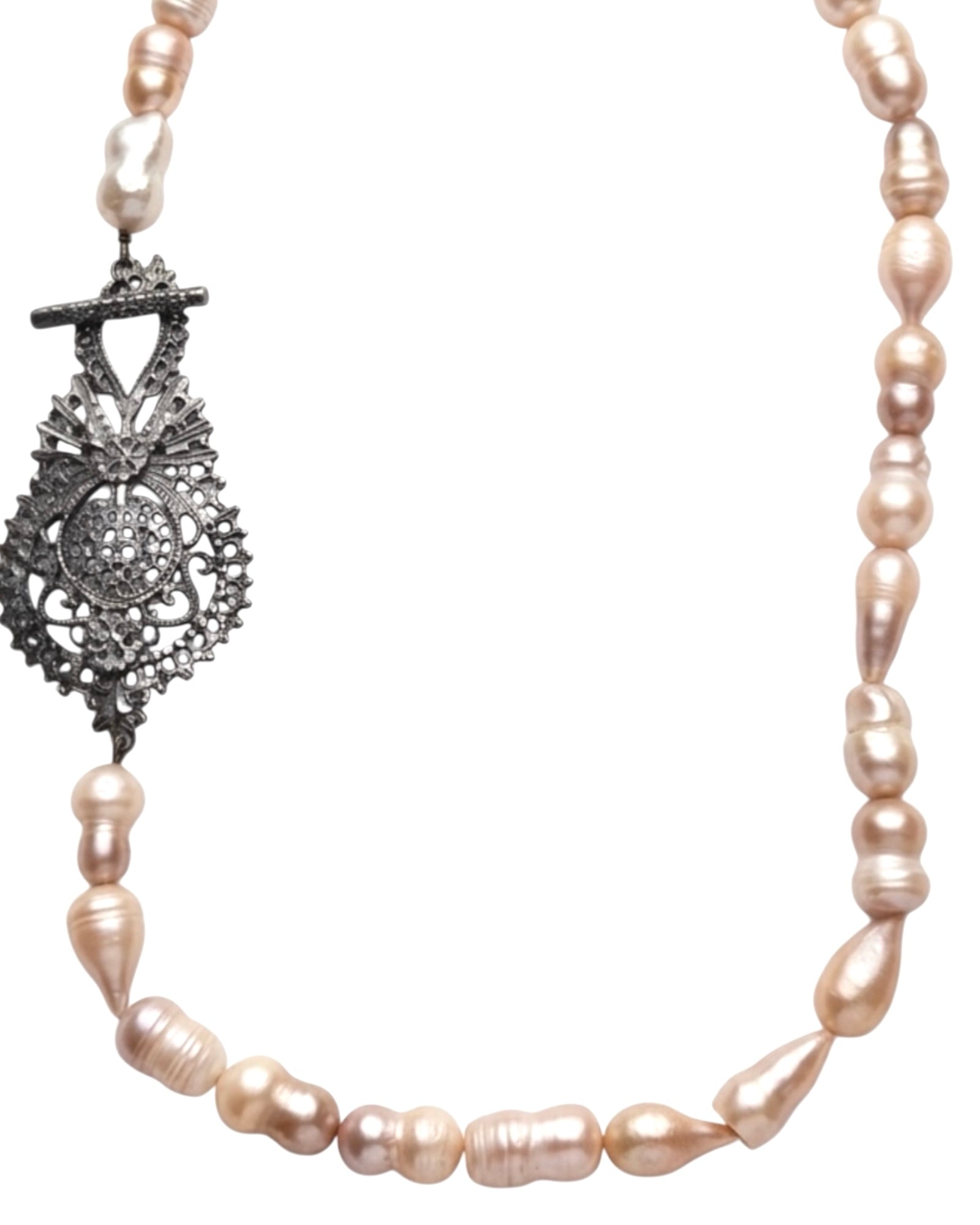 Queen's Earring Necklace