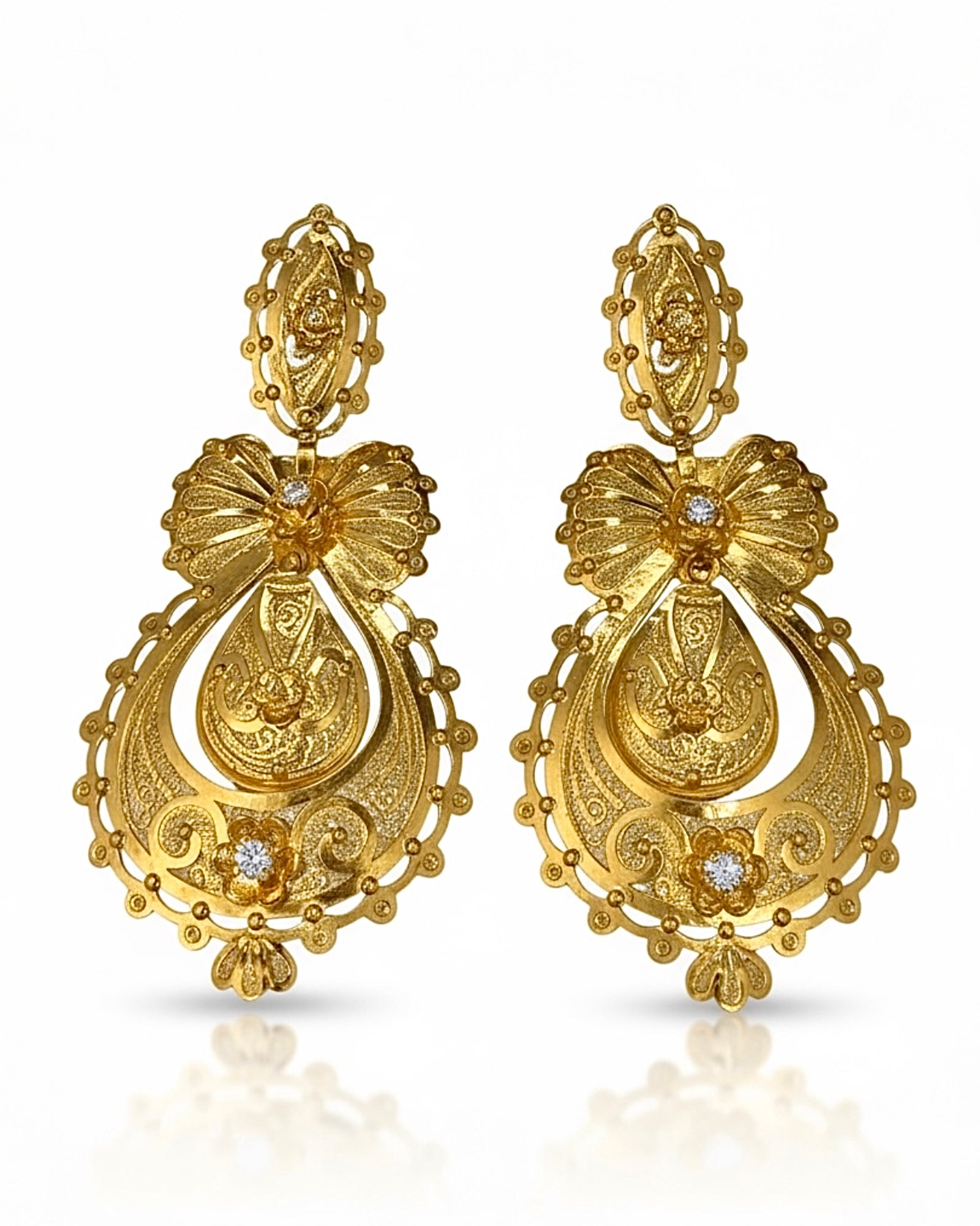 Brincos Princesa em Prata Dourada