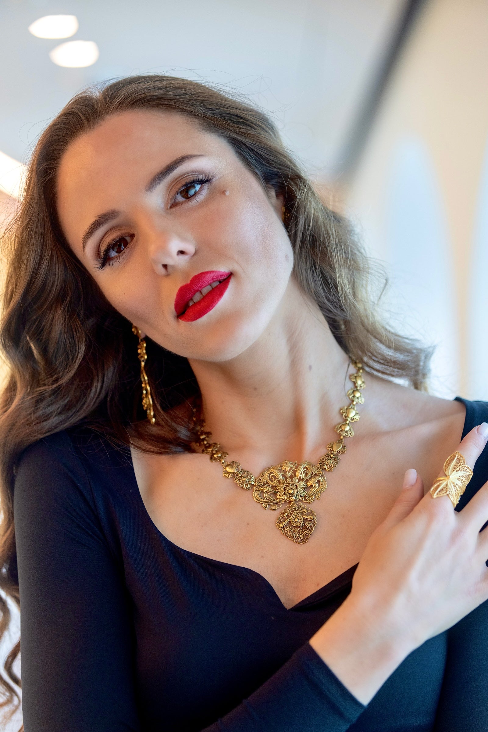 Filigree Bow Necklace in Gold Plated Silver