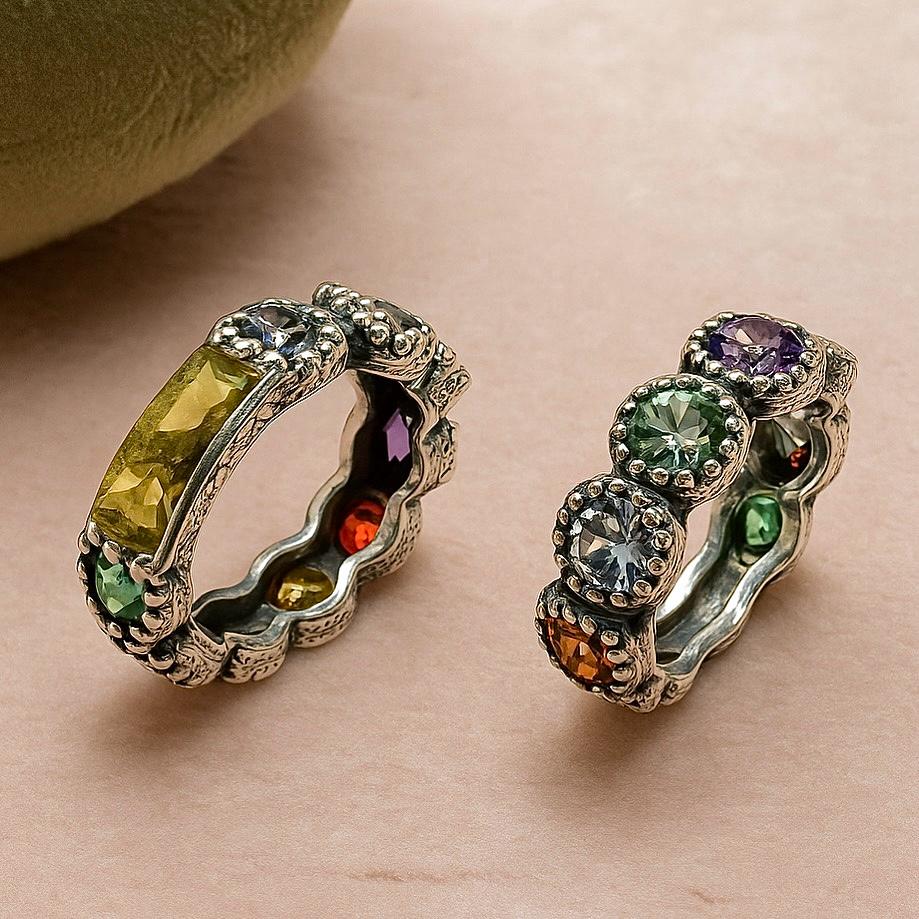 Anel em Prata e Ouro com Pedras Coloridas