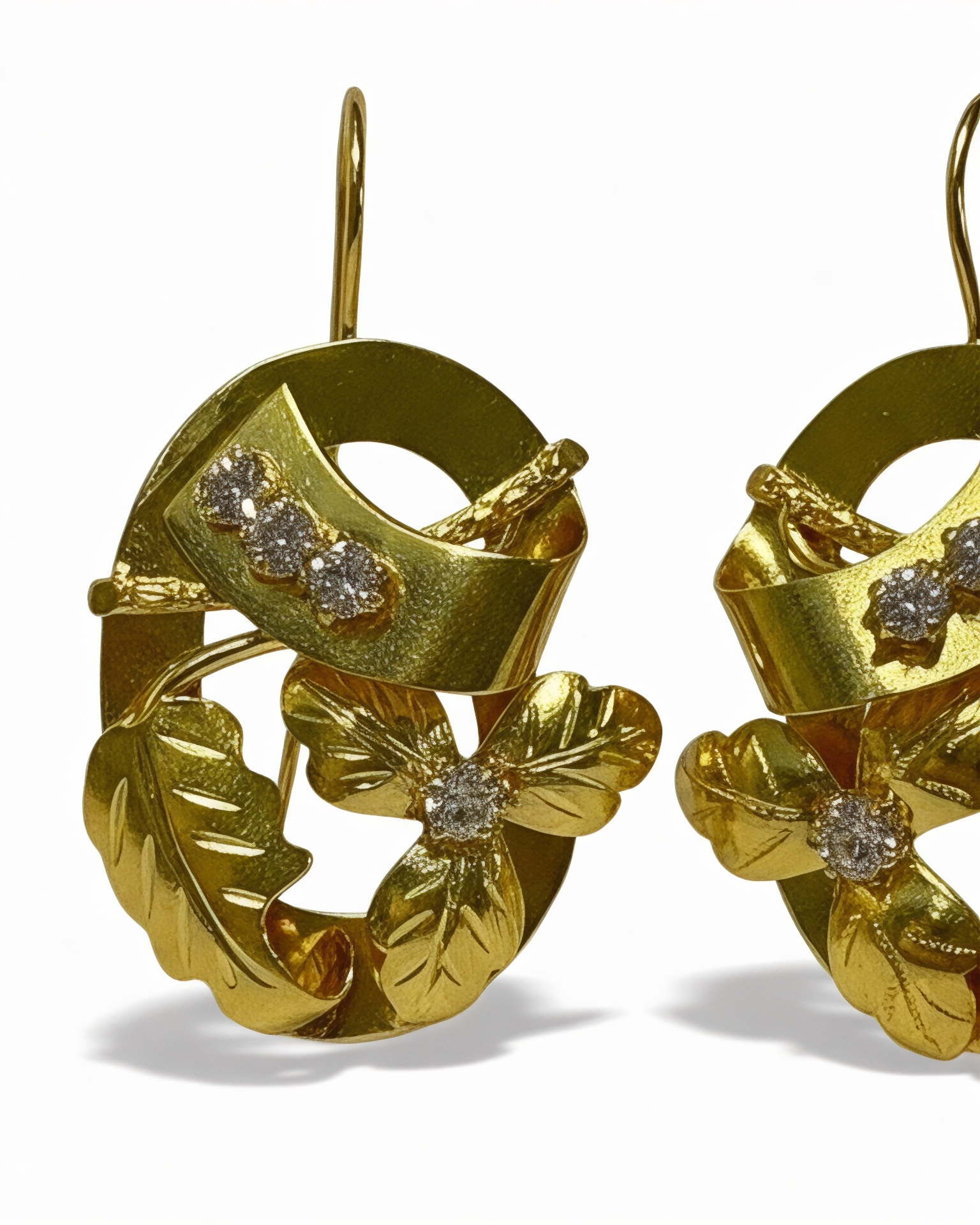 Baroque Earrings in Gold-Plated Silver