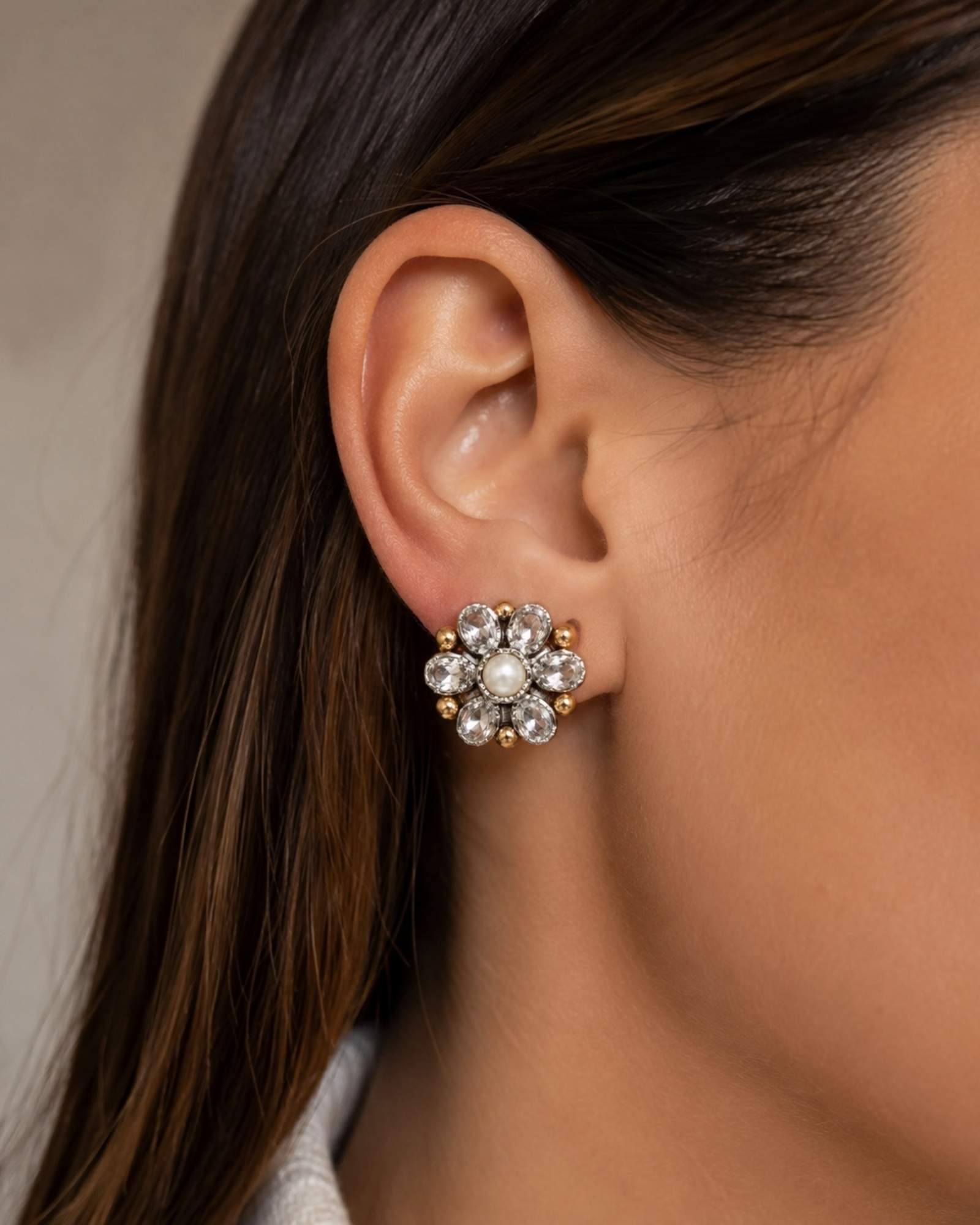 Reflection Earrings in Silver and Gold