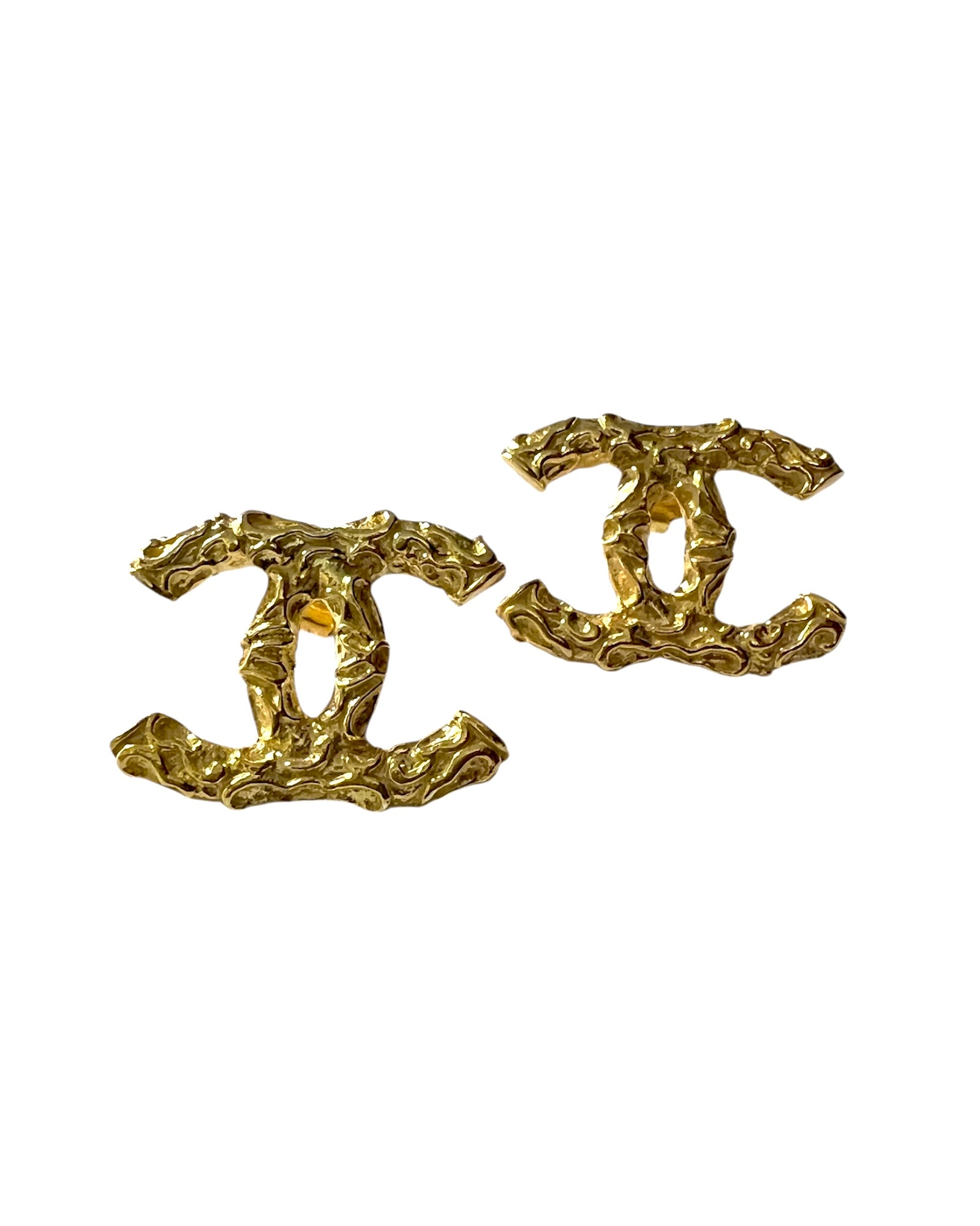 Charming Earrings in Gold Silver
