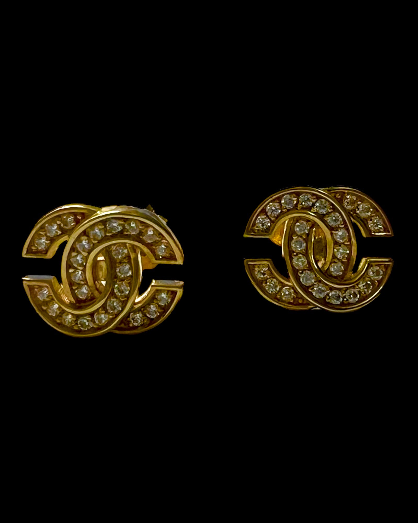Charming Gold Earrings