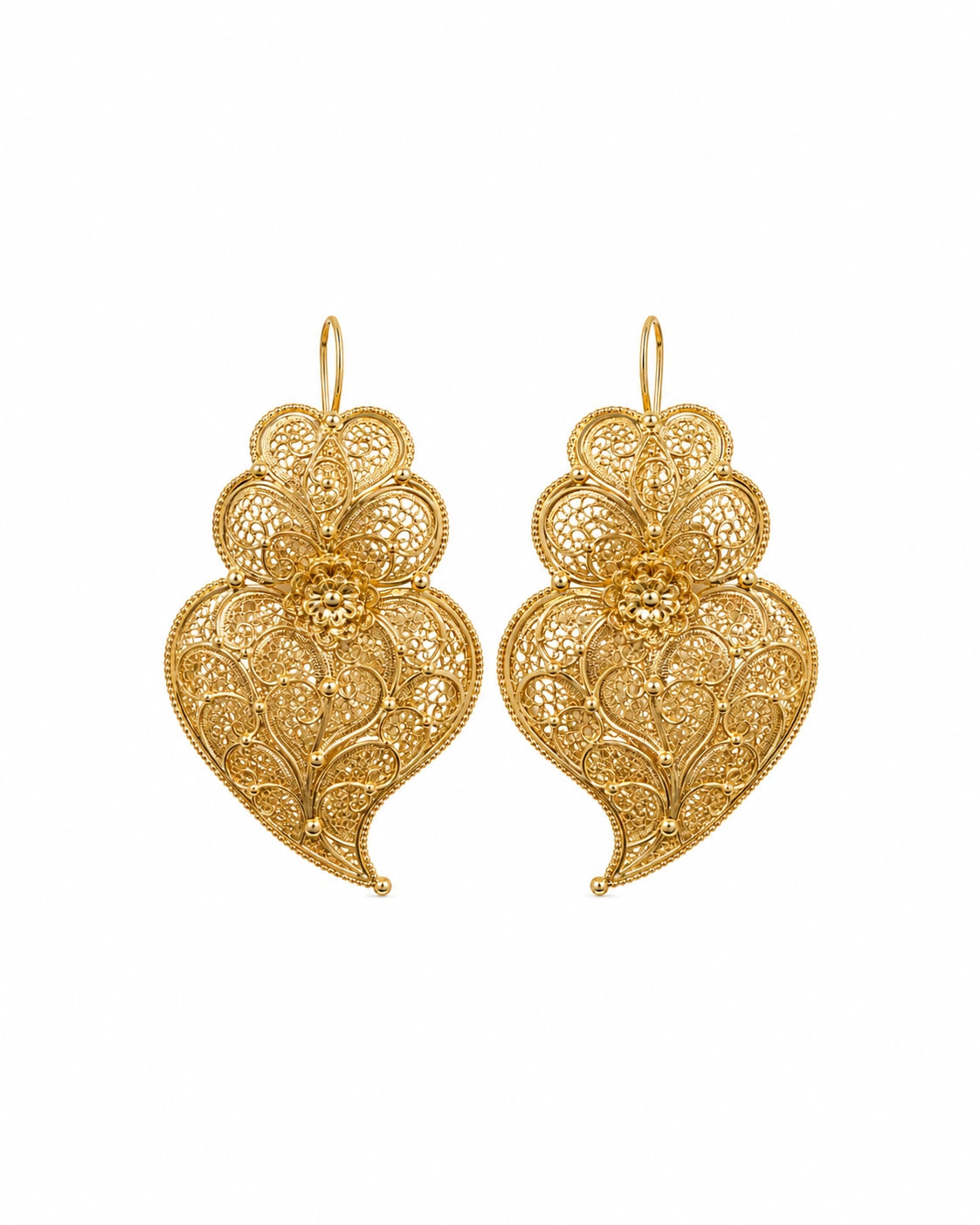 Viana Heart Earrings in Gold-Plated Silver