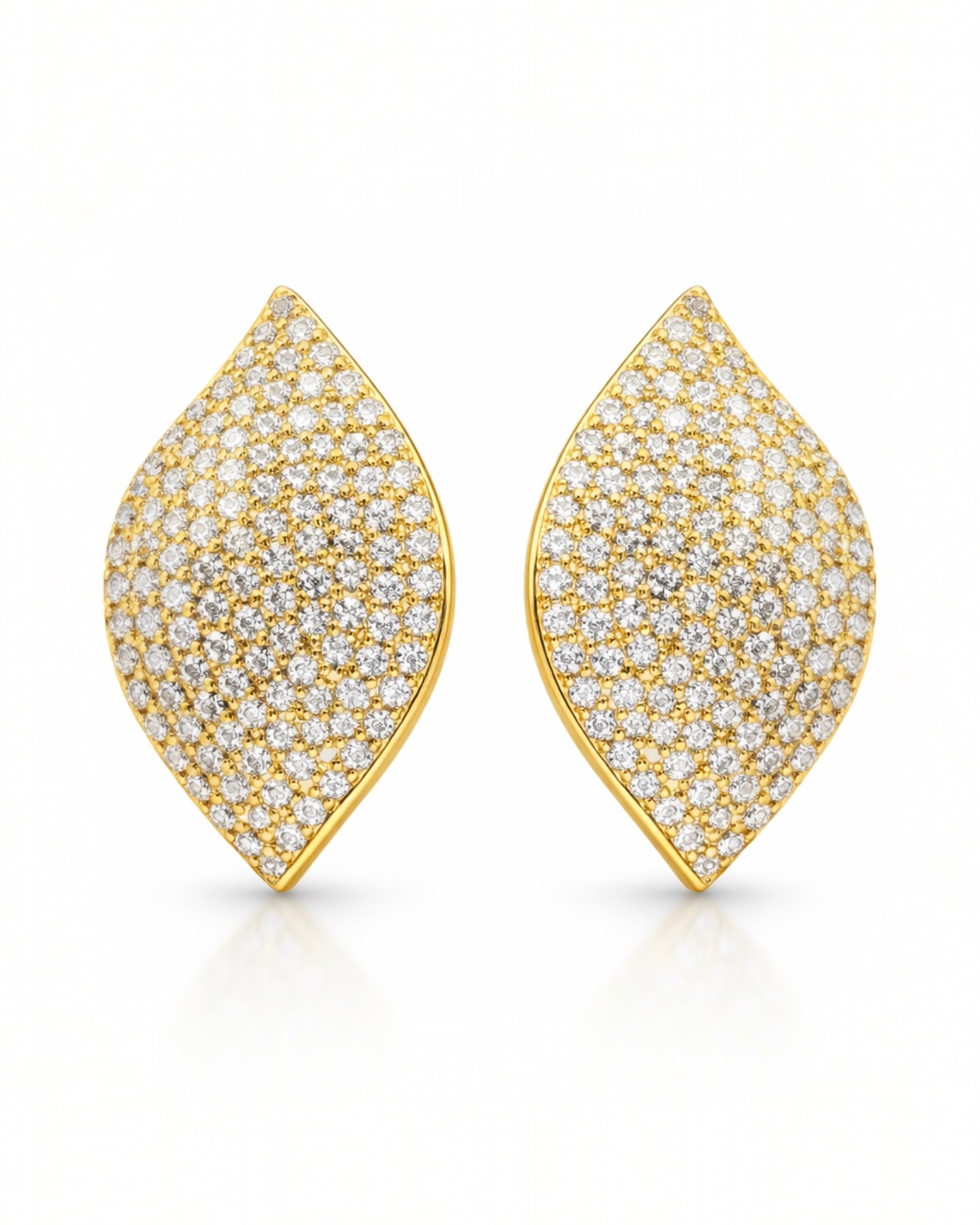 Brincos Pétala Mini em Prata Dourada