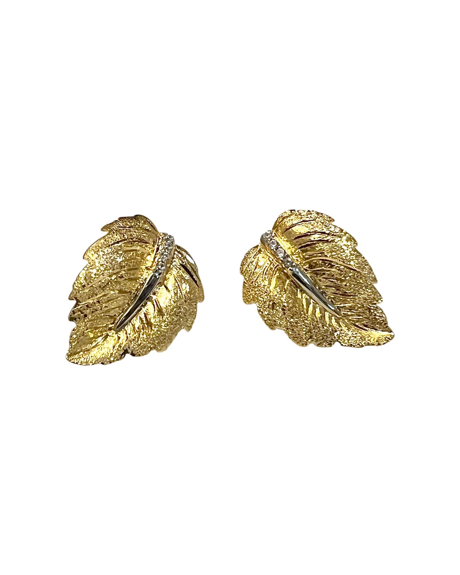 Brincos Folhas em Prata Dourada