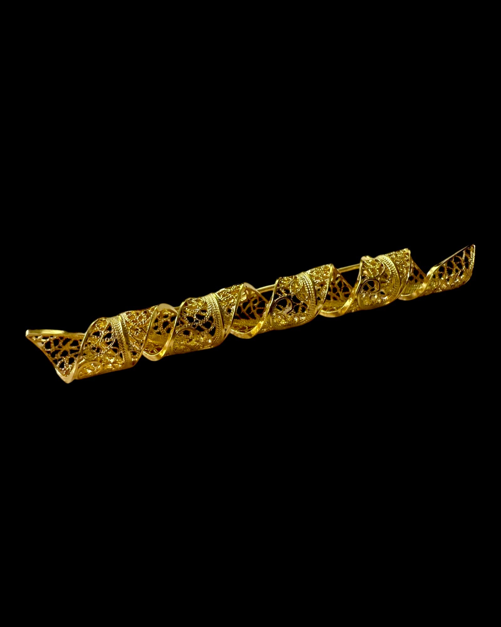 Filigree Flower Pin in Gold Plated Silver