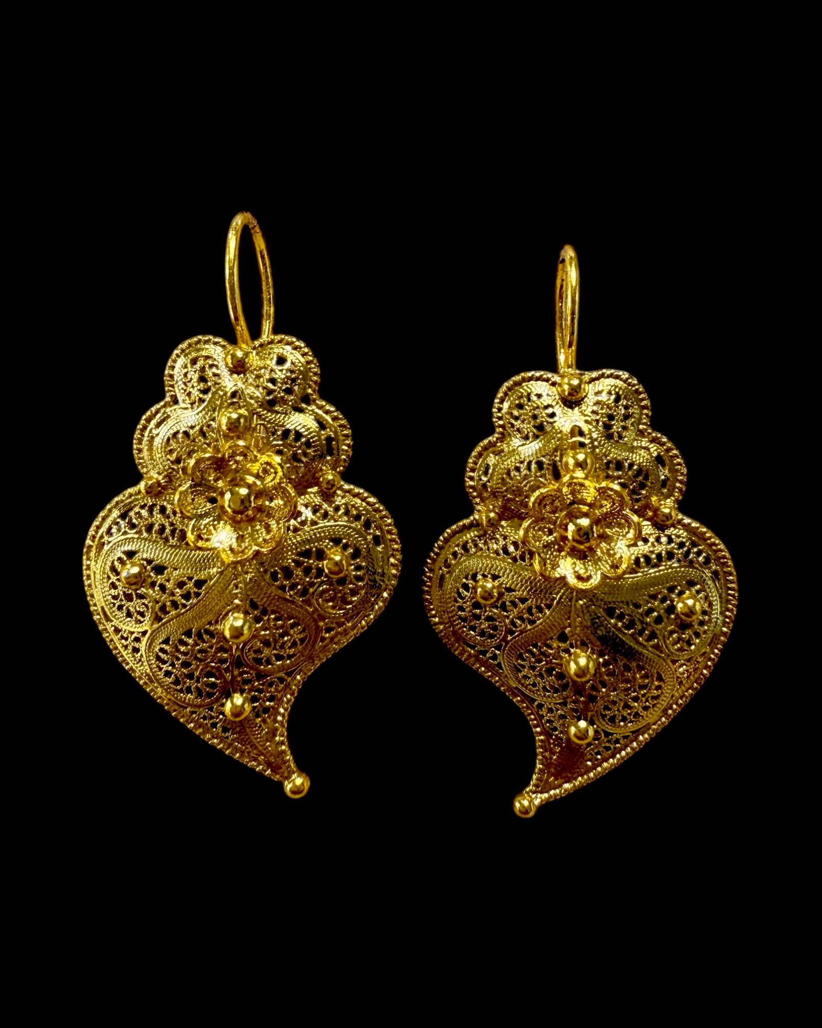 Viana Heart Earrings in Filigree in Gold Plated Silver