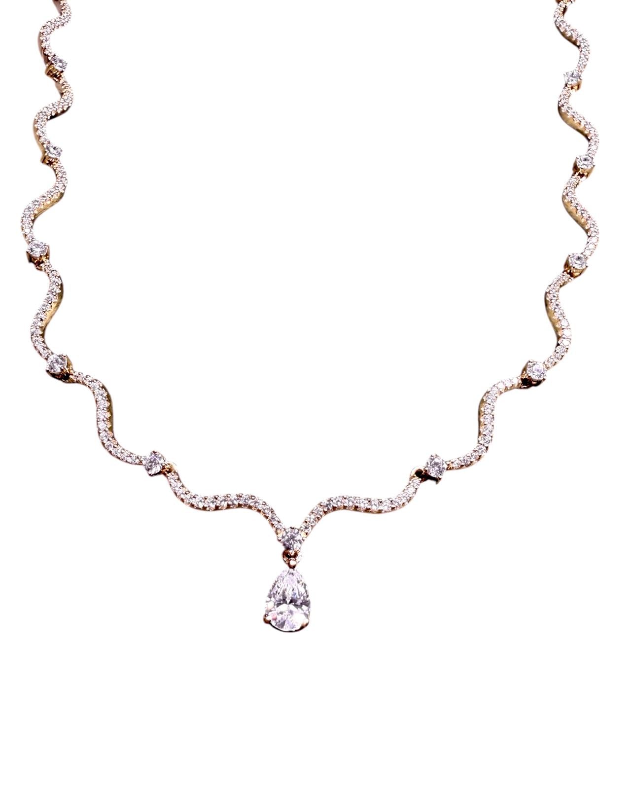 Colar Encanto com Gota em Prata Rosa