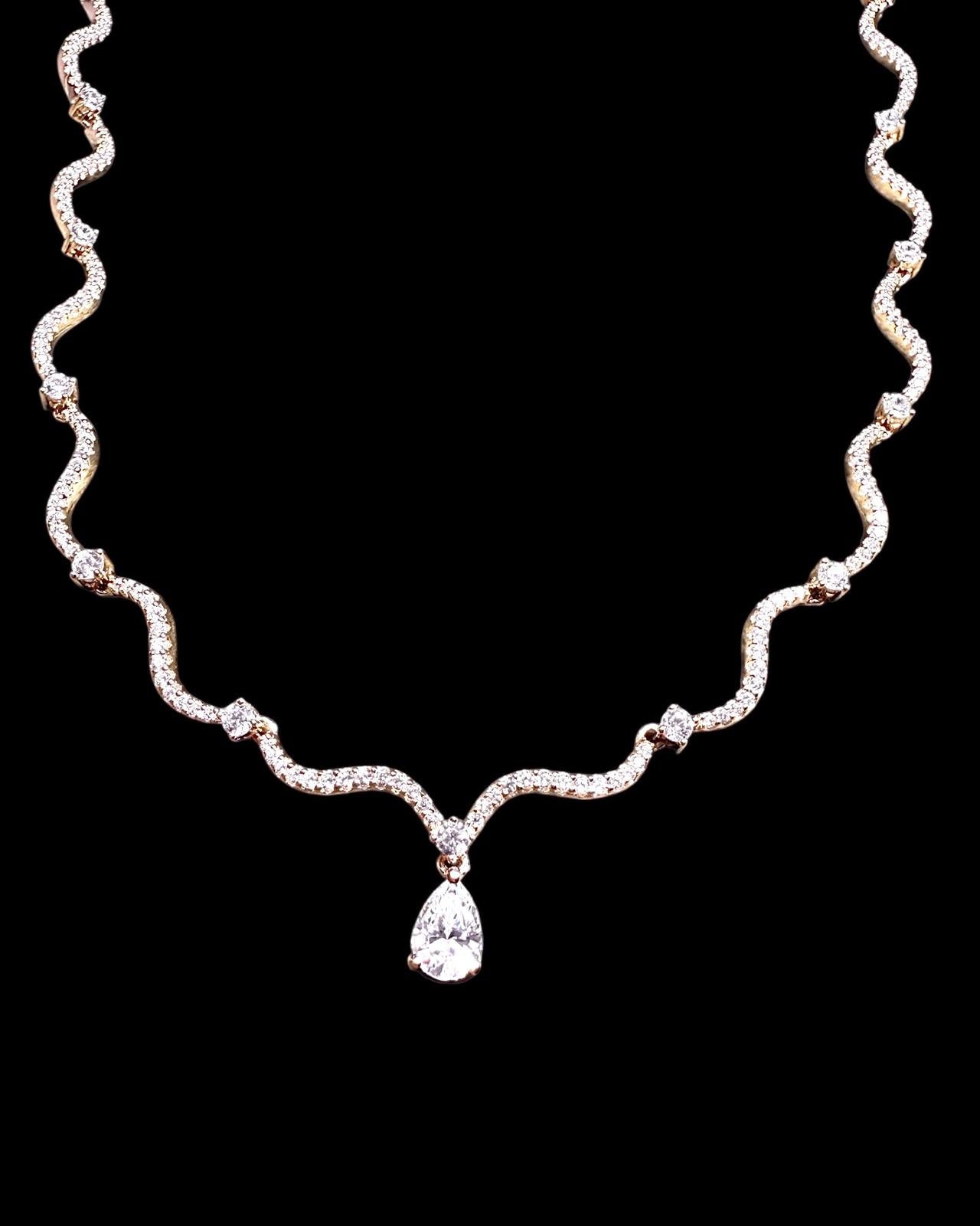 Colar Encanto com Gota em Prata Rosa