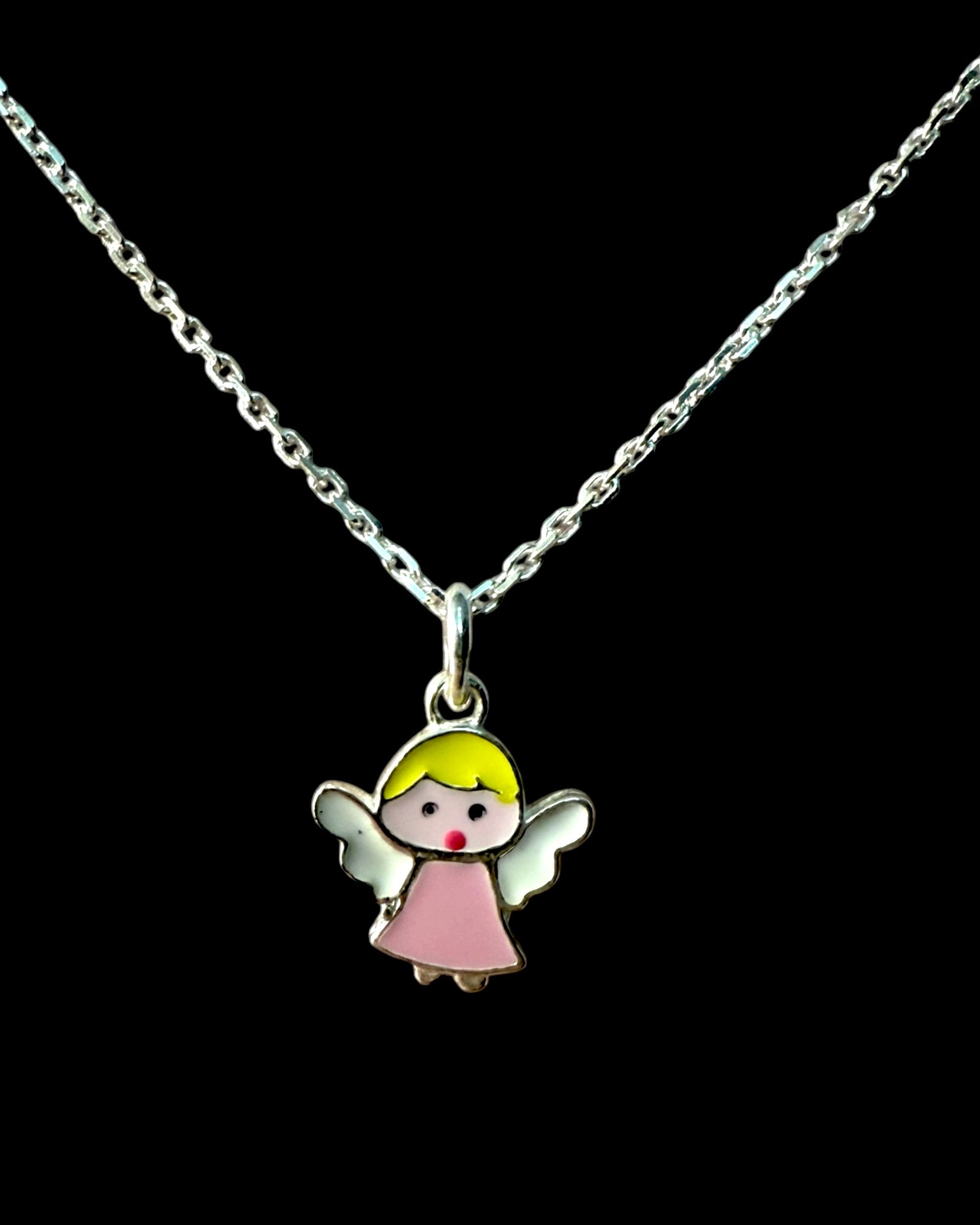 Colar com Anjo de Criança em Prata 925%, design delicado com anjo, símbolo de proteção e amor.